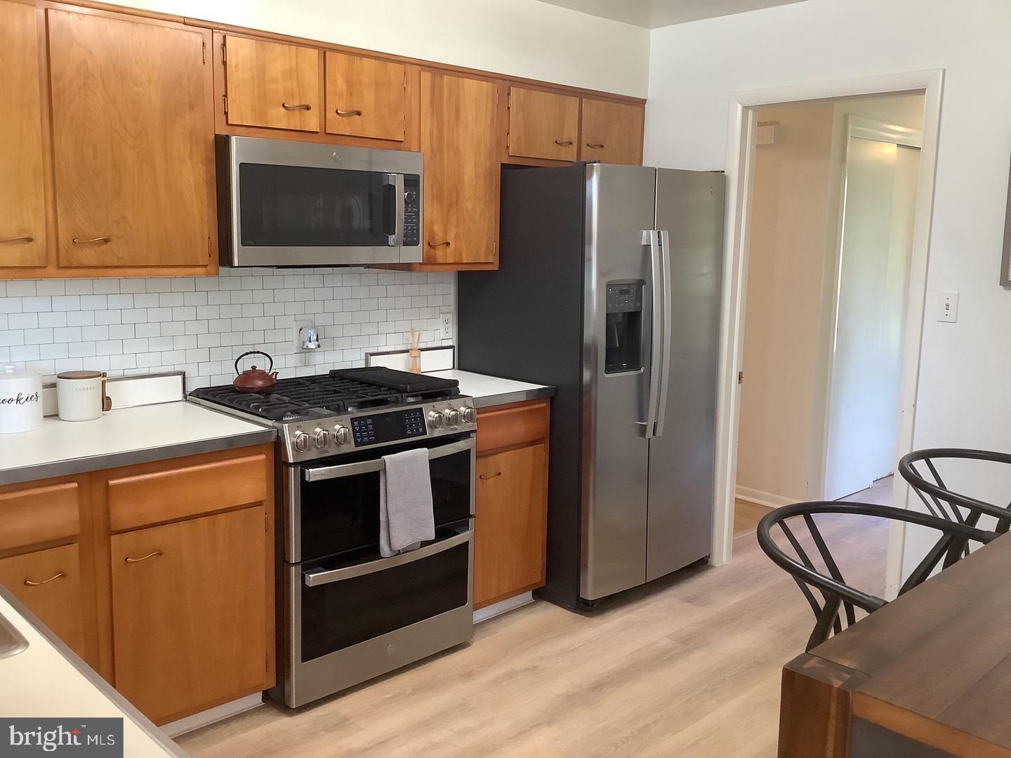 CEDAR SPRINGS - Residential Lease