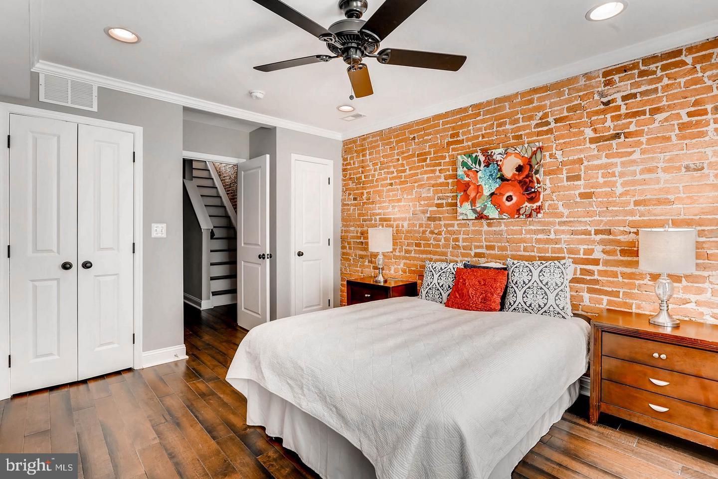 FEDERAL HILL HISTORIC DISTRICT - Residential Lease