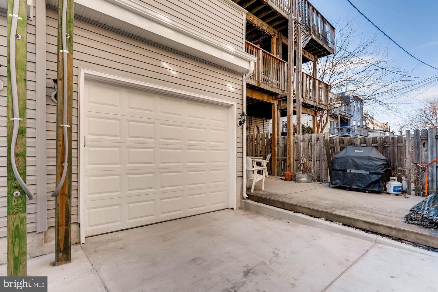 FEDERAL HILL HISTORIC DISTRICT - Residential Lease