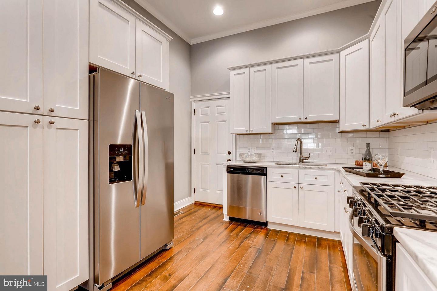 FEDERAL HILL HISTORIC DISTRICT - Residential Lease