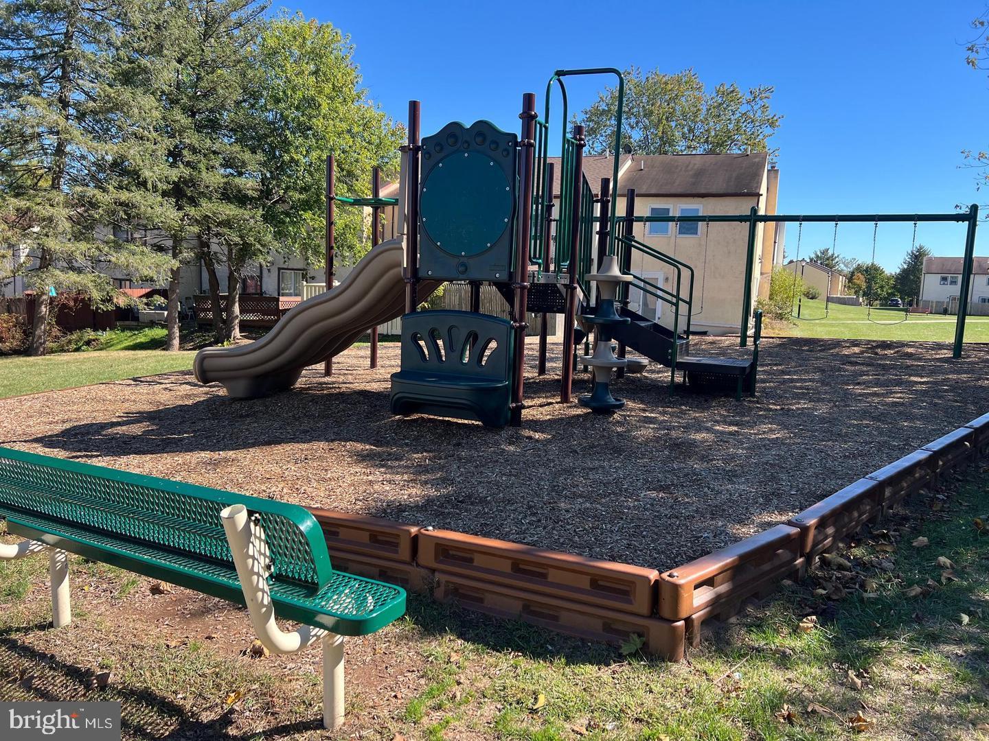 WALNUT RIDGE ESTS - Residential Lease