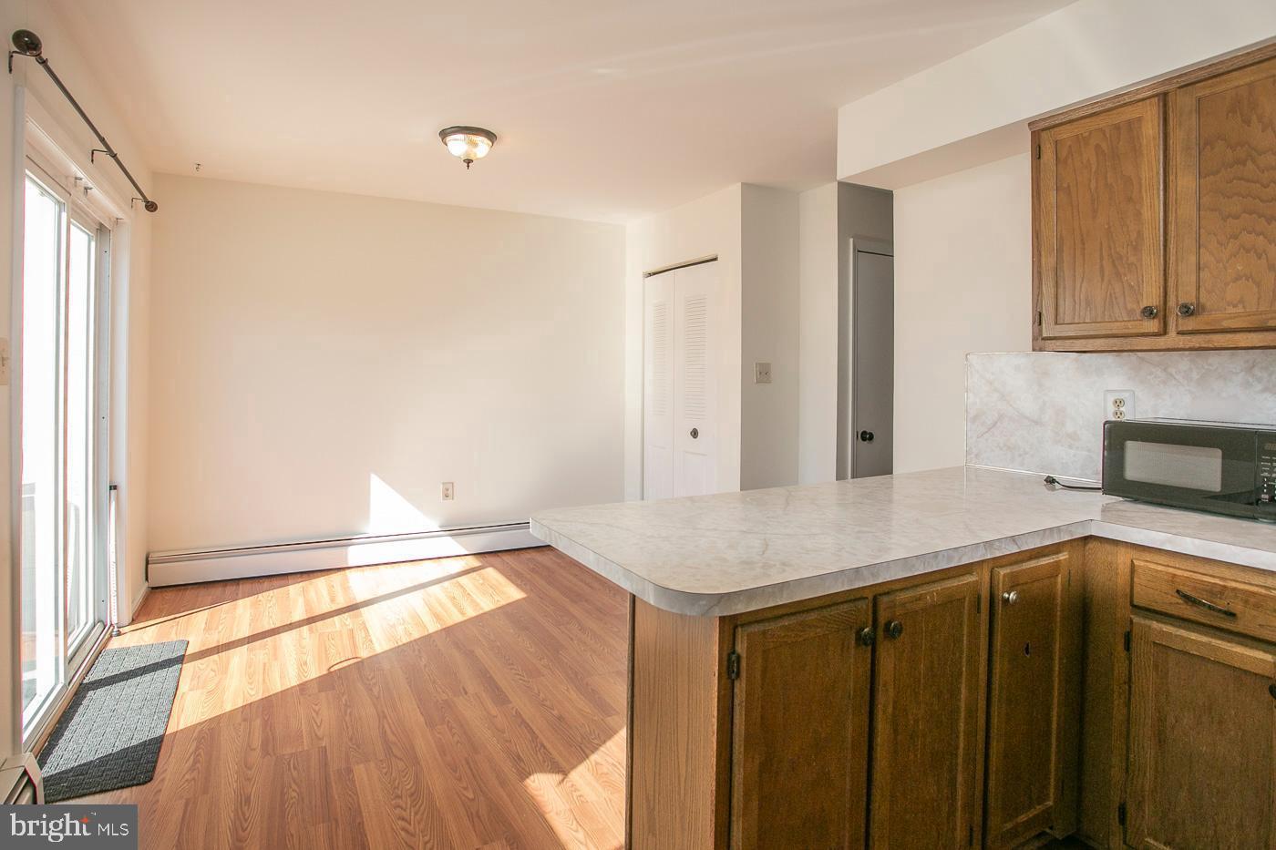 WALNUT RIDGE ESTS - Residential Lease