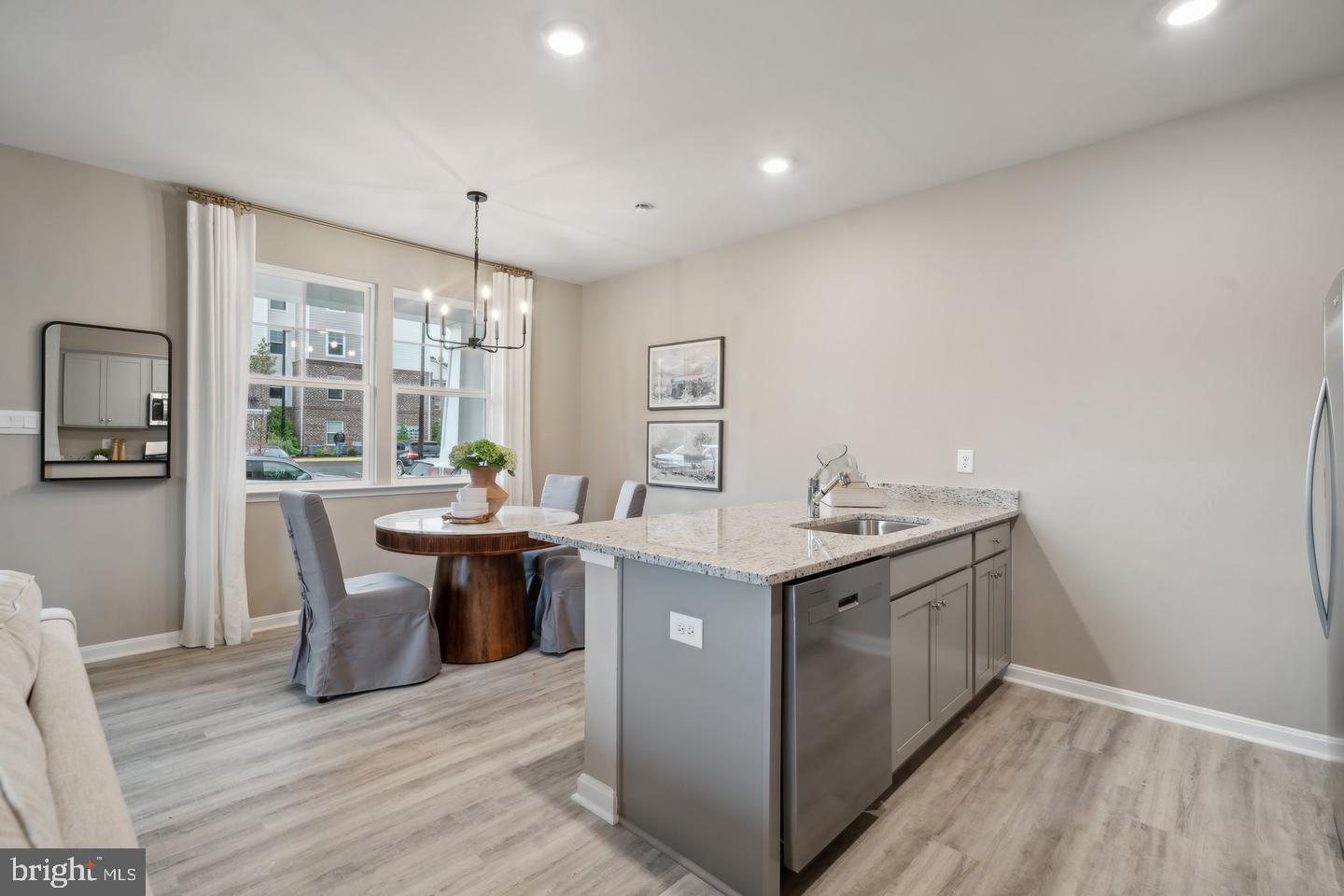 5912 CAPSTAN LANE