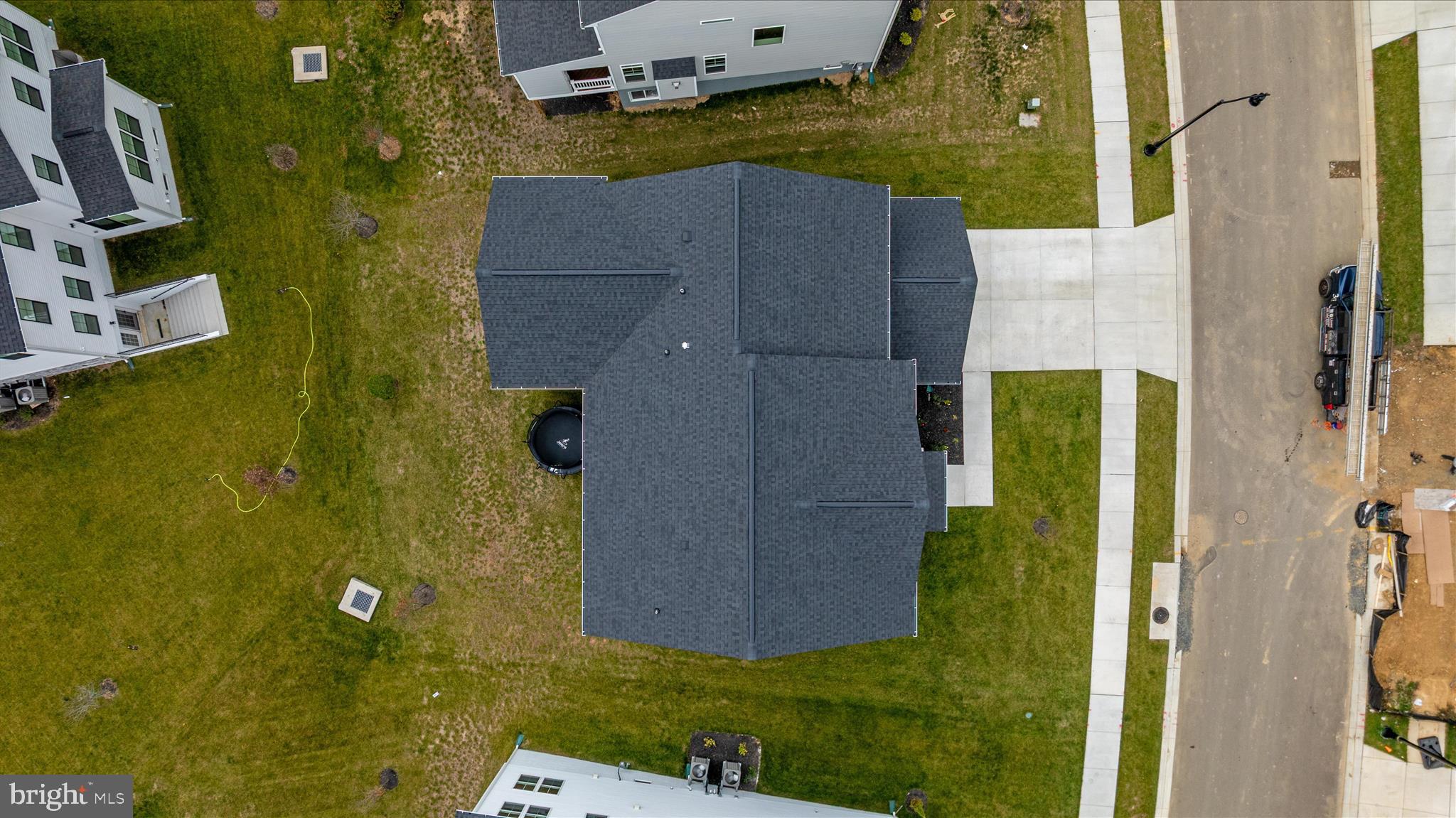 SOUTHLAKE - Residential