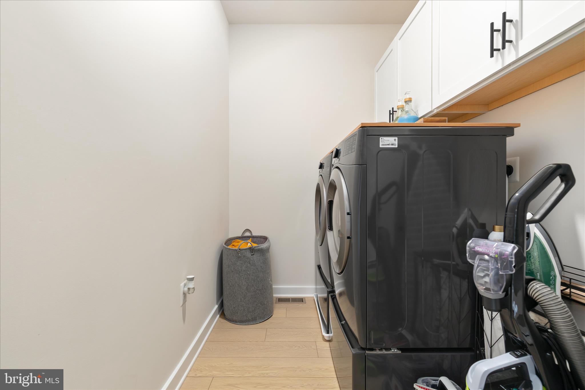 SOUTHLAKE - Residential