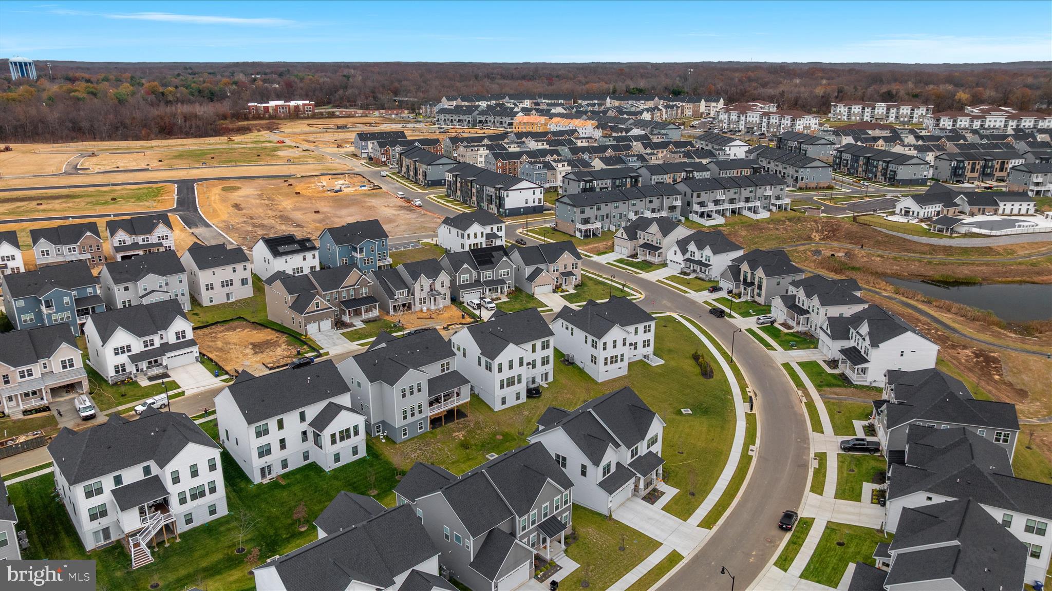 SOUTHLAKE - Residential