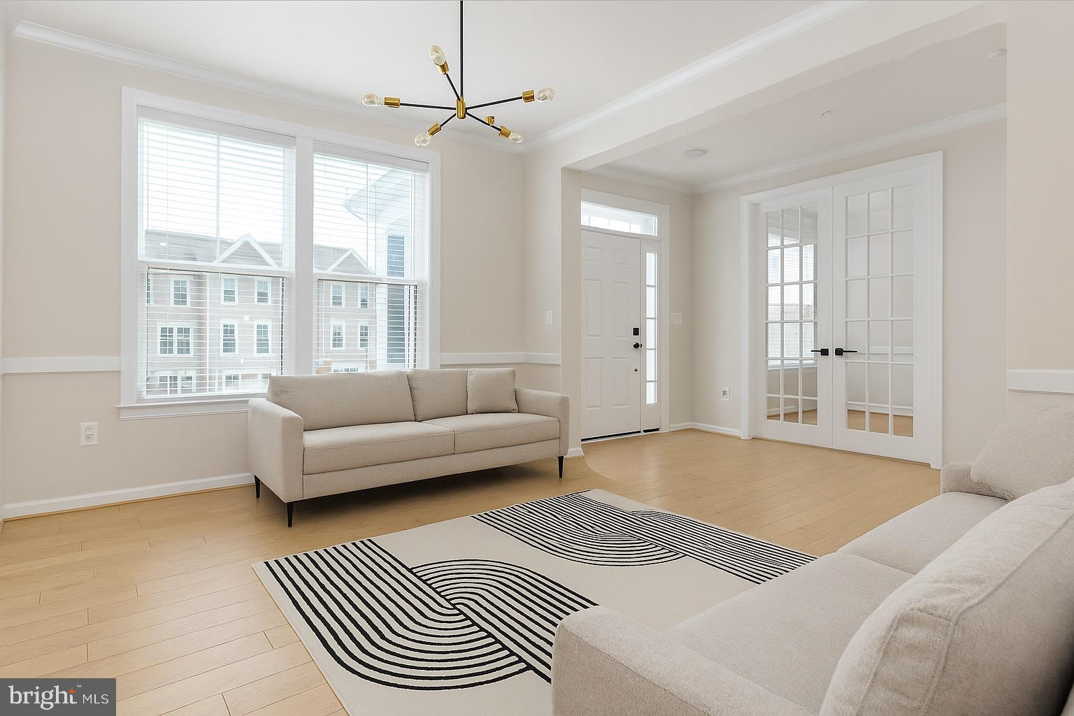 SOUTHLAKE - Residential