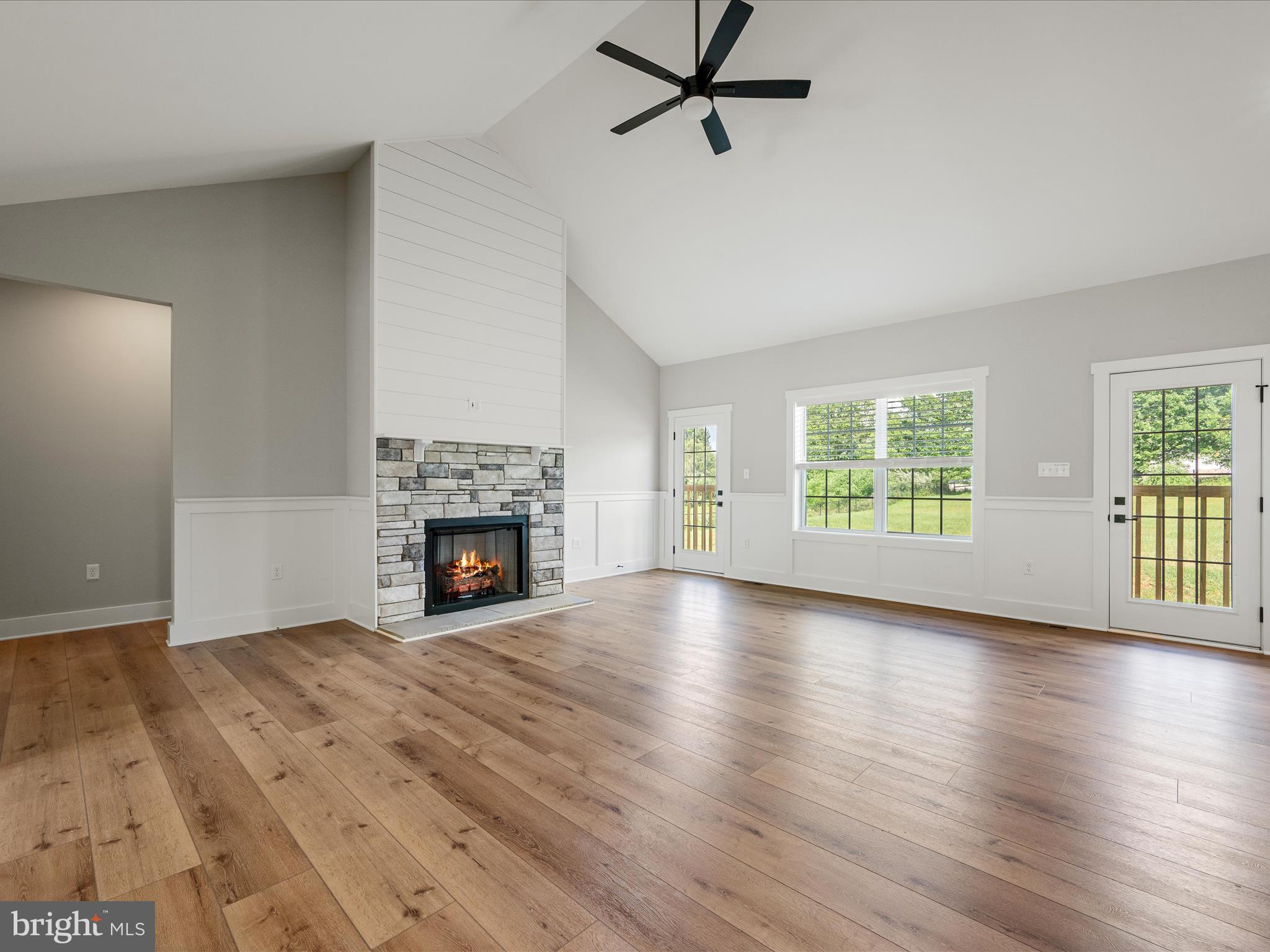 BROOKSIDE - Residential