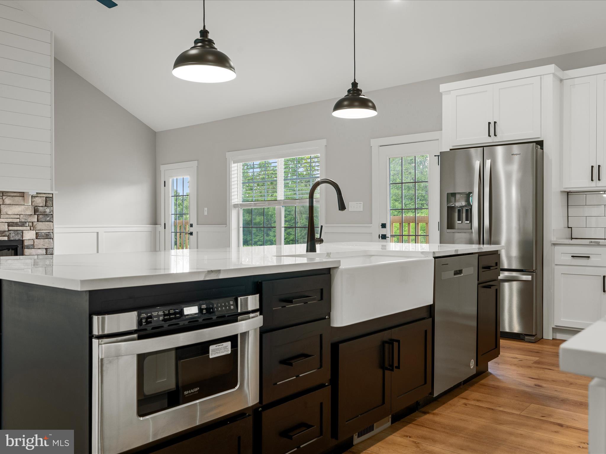 BROOKSIDE - Residential