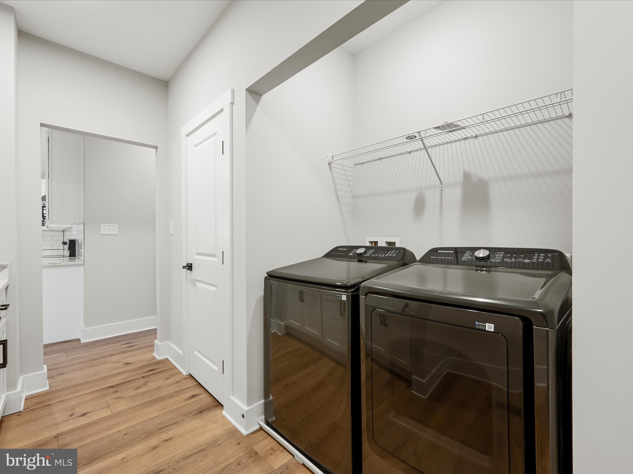 BROOKSIDE - Residential