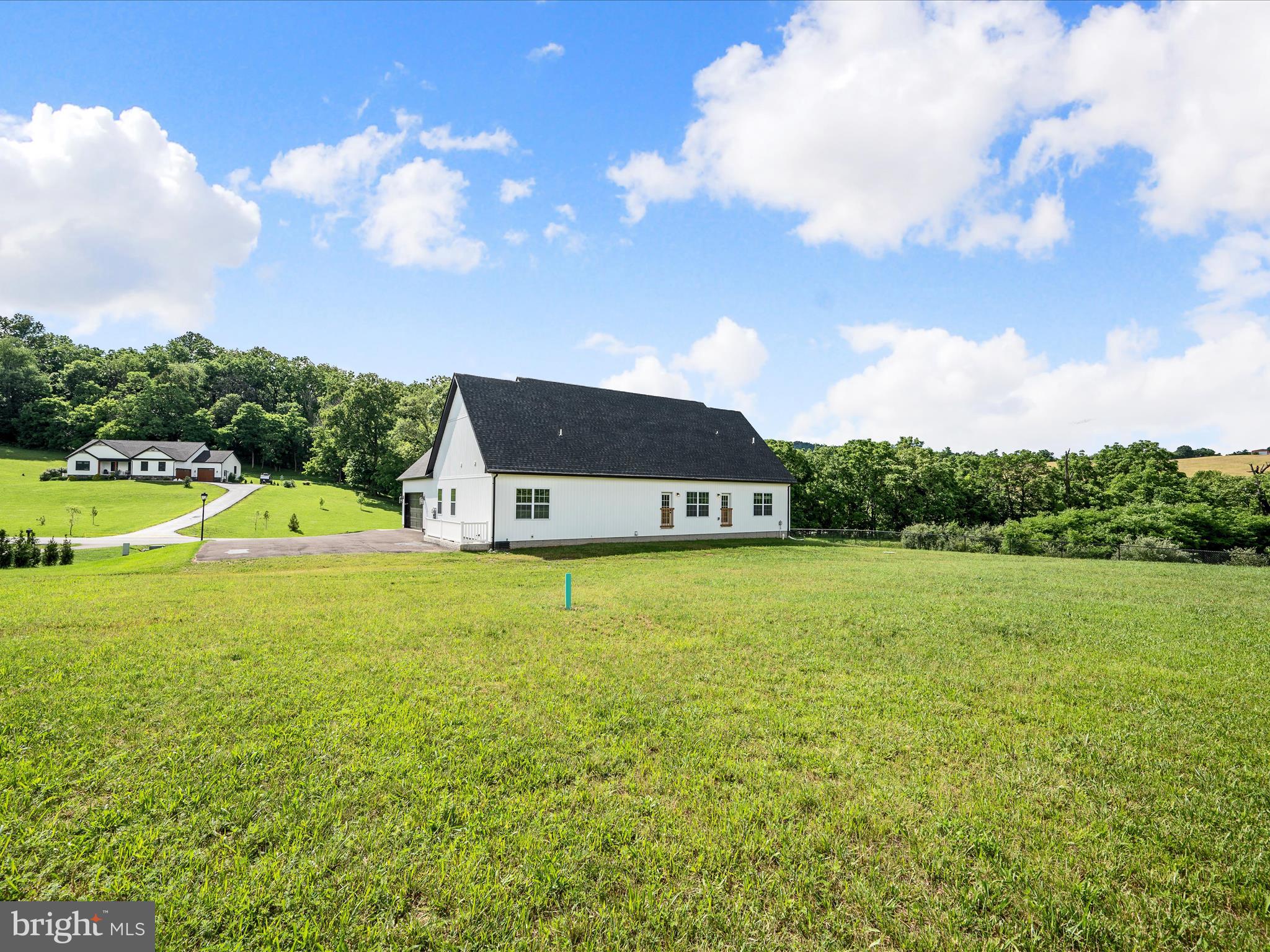 BROOKSIDE - Residential