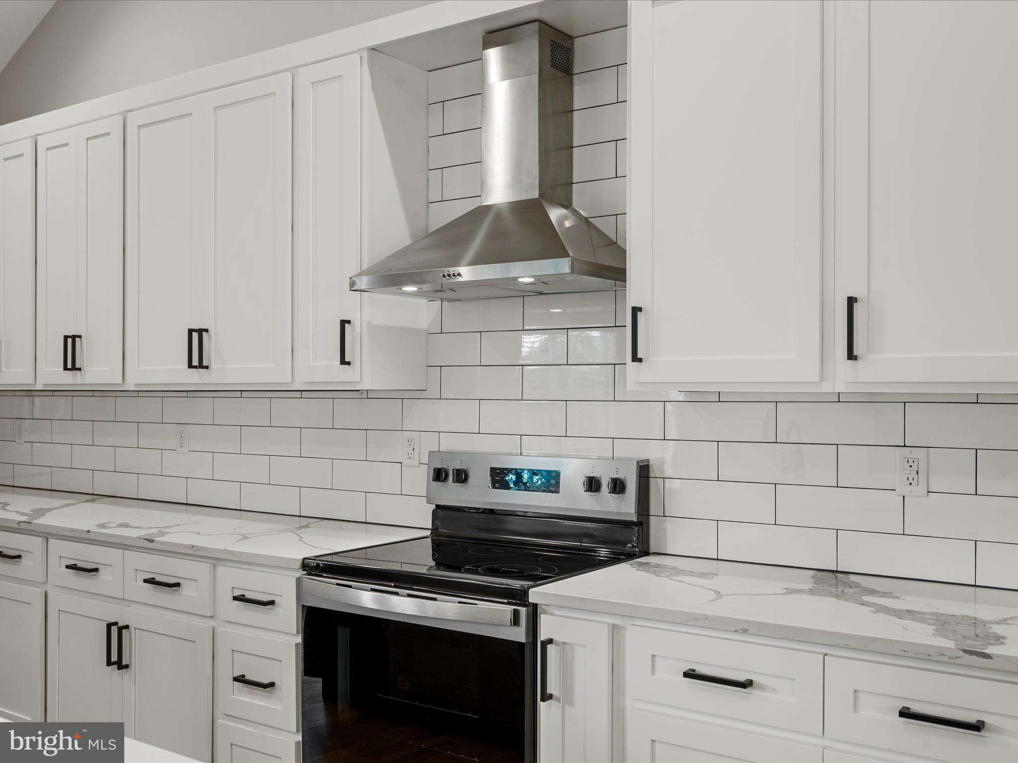 BROOKSIDE - Residential