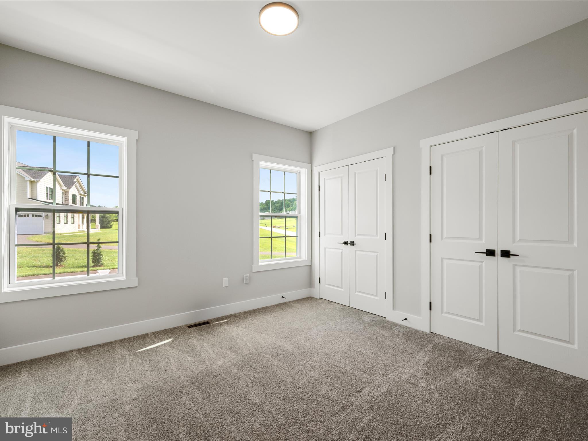 BROOKSIDE - Residential