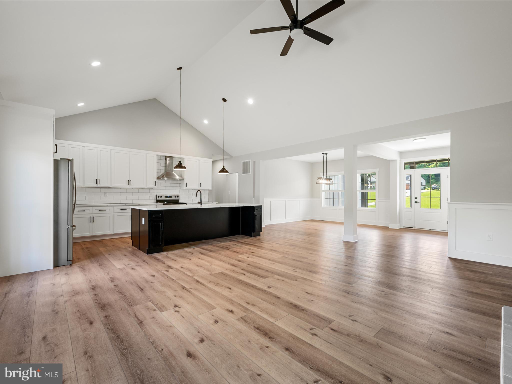 BROOKSIDE - Residential