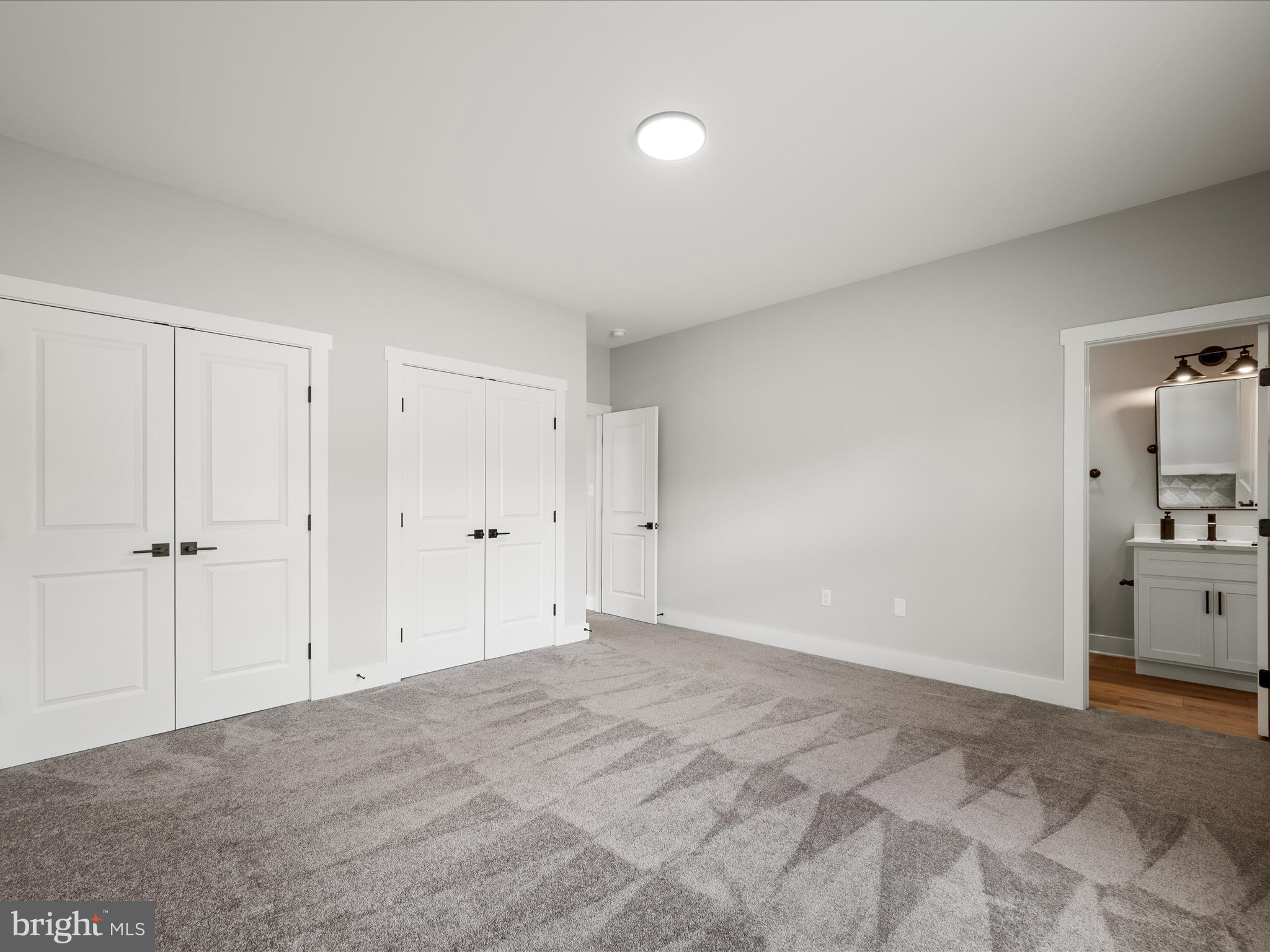 BROOKSIDE - Residential