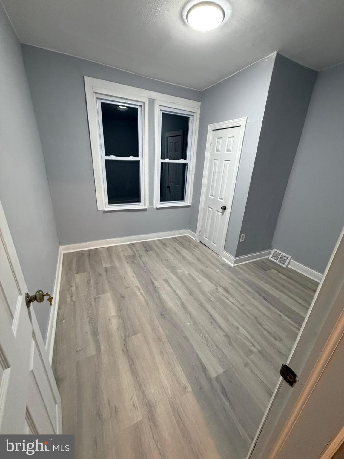 762 E WILLARD STREET