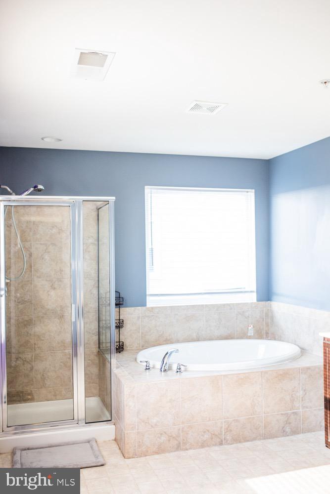 STONEBRIDGE - Residential