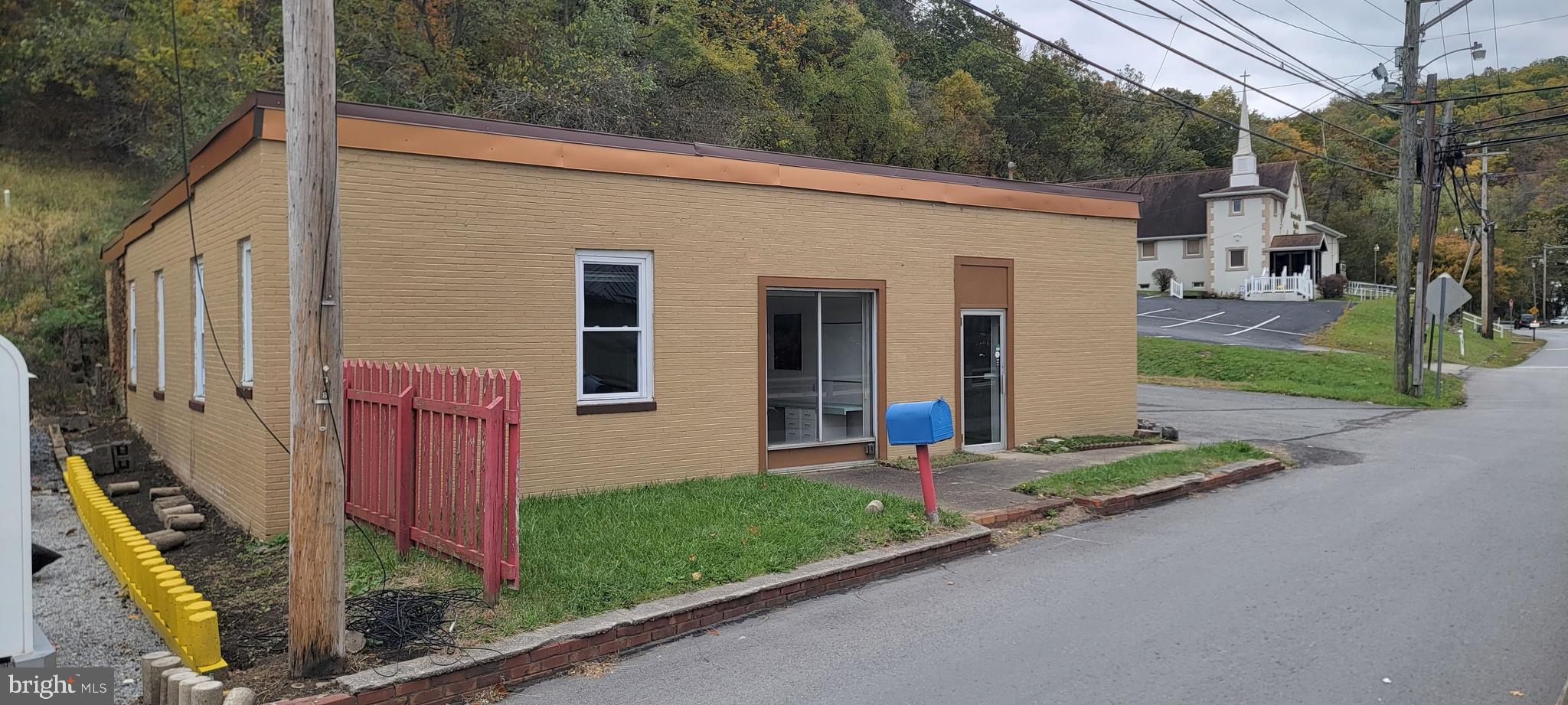 1639 SABRATON AVENUE