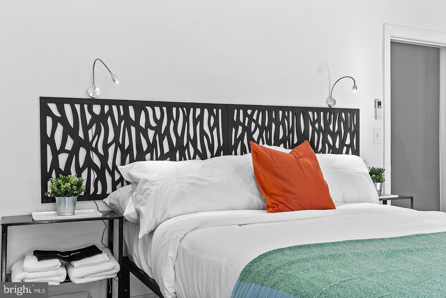 RITTENHOUSE SQUARE - Residential Lease