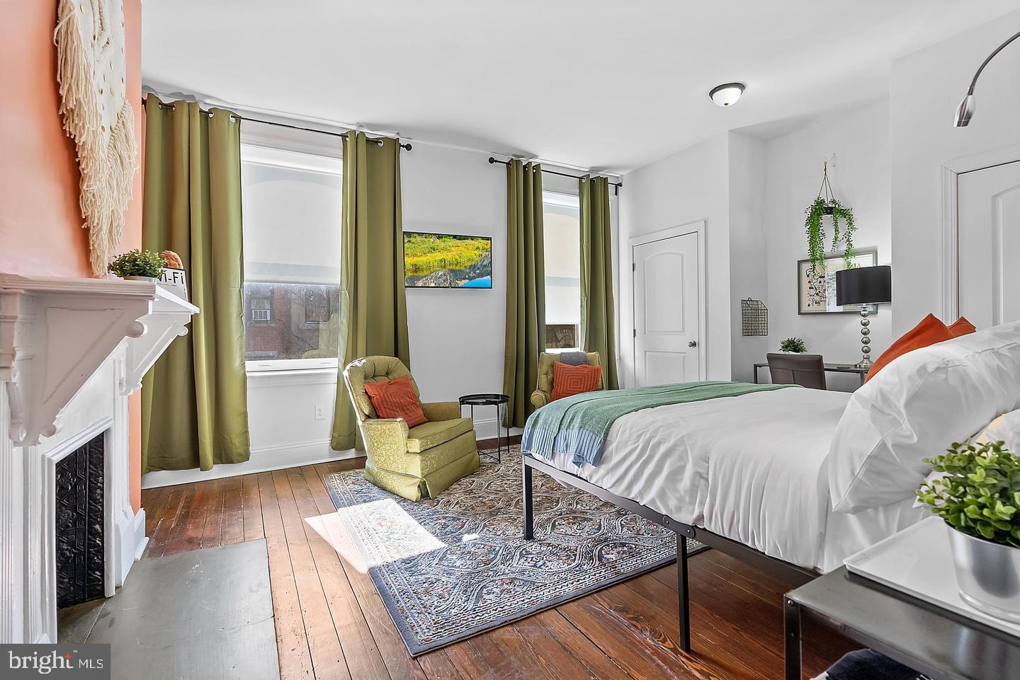 RITTENHOUSE SQUARE - Residential Lease