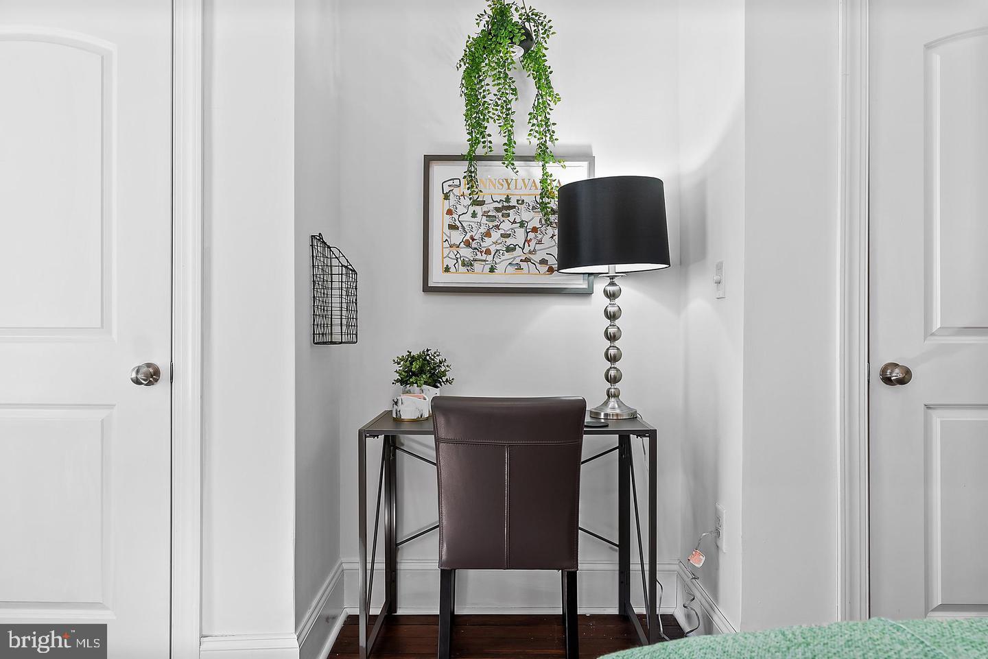 RITTENHOUSE SQUARE - Residential Lease