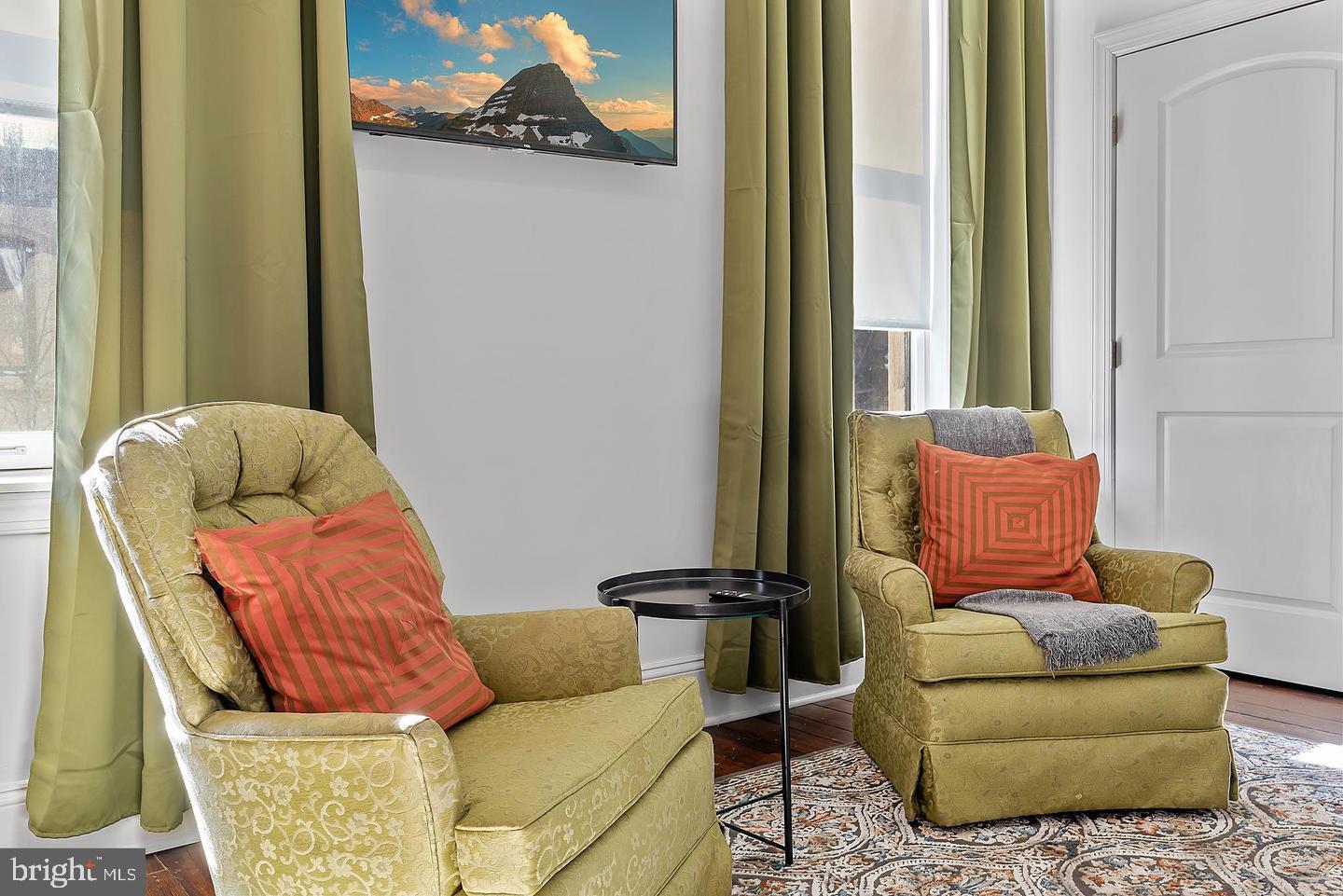 RITTENHOUSE SQUARE - Residential Lease