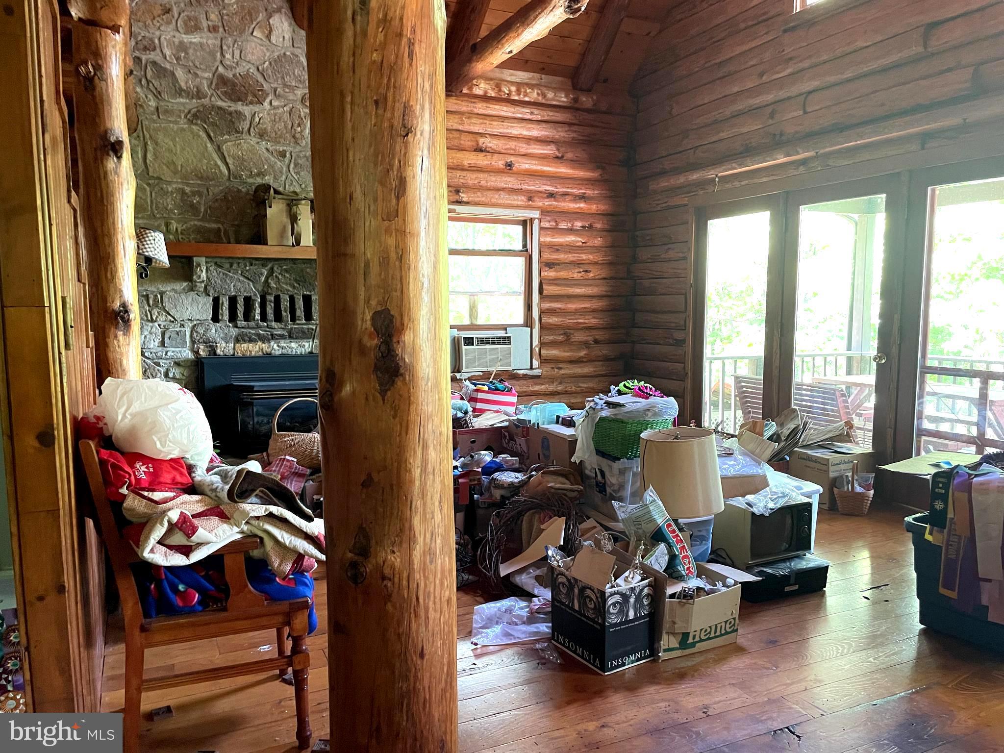 SLEEPY HOLLOW SUBDIVISION - Residential