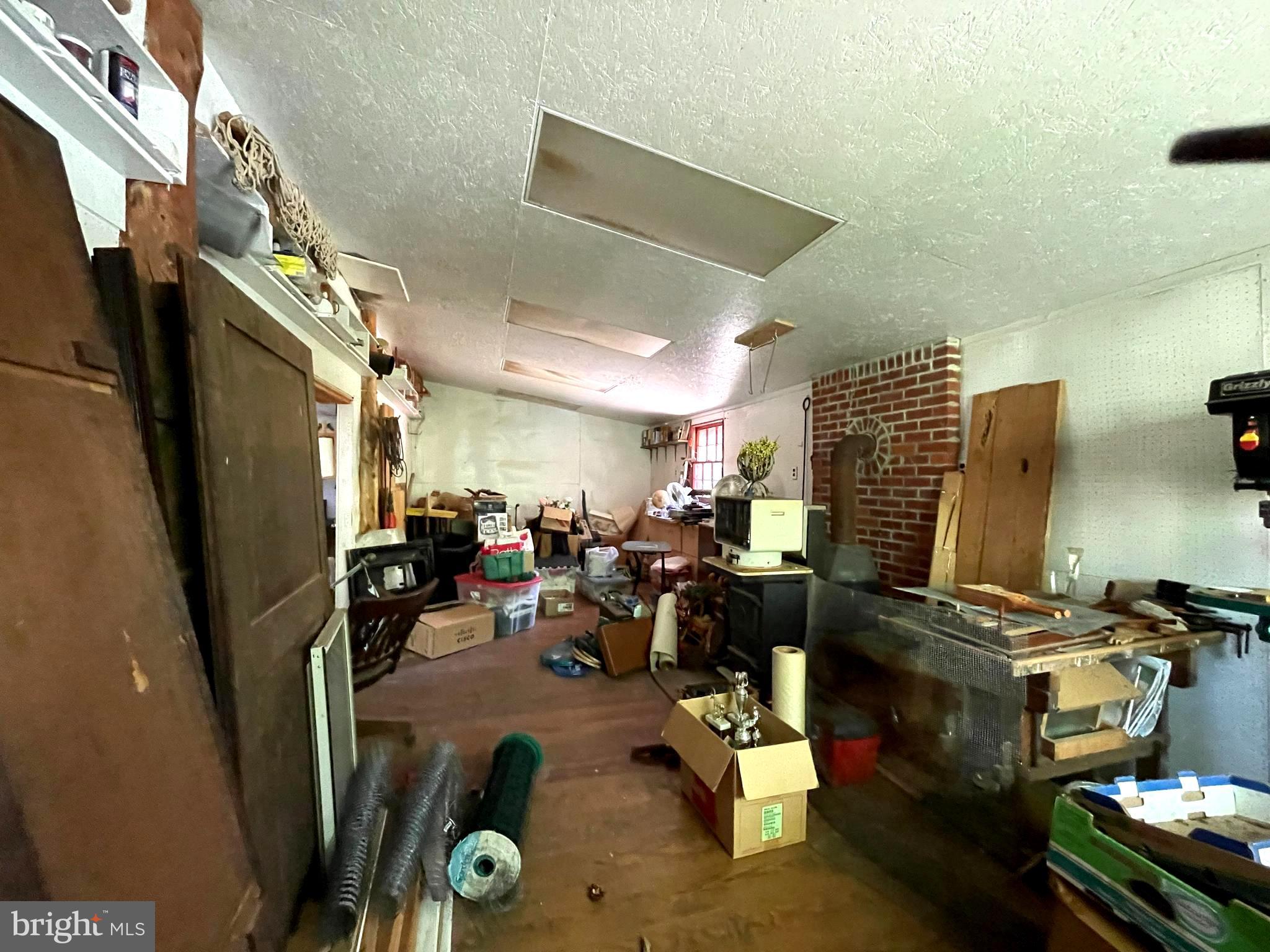 SLEEPY HOLLOW SUBDIVISION - Residential