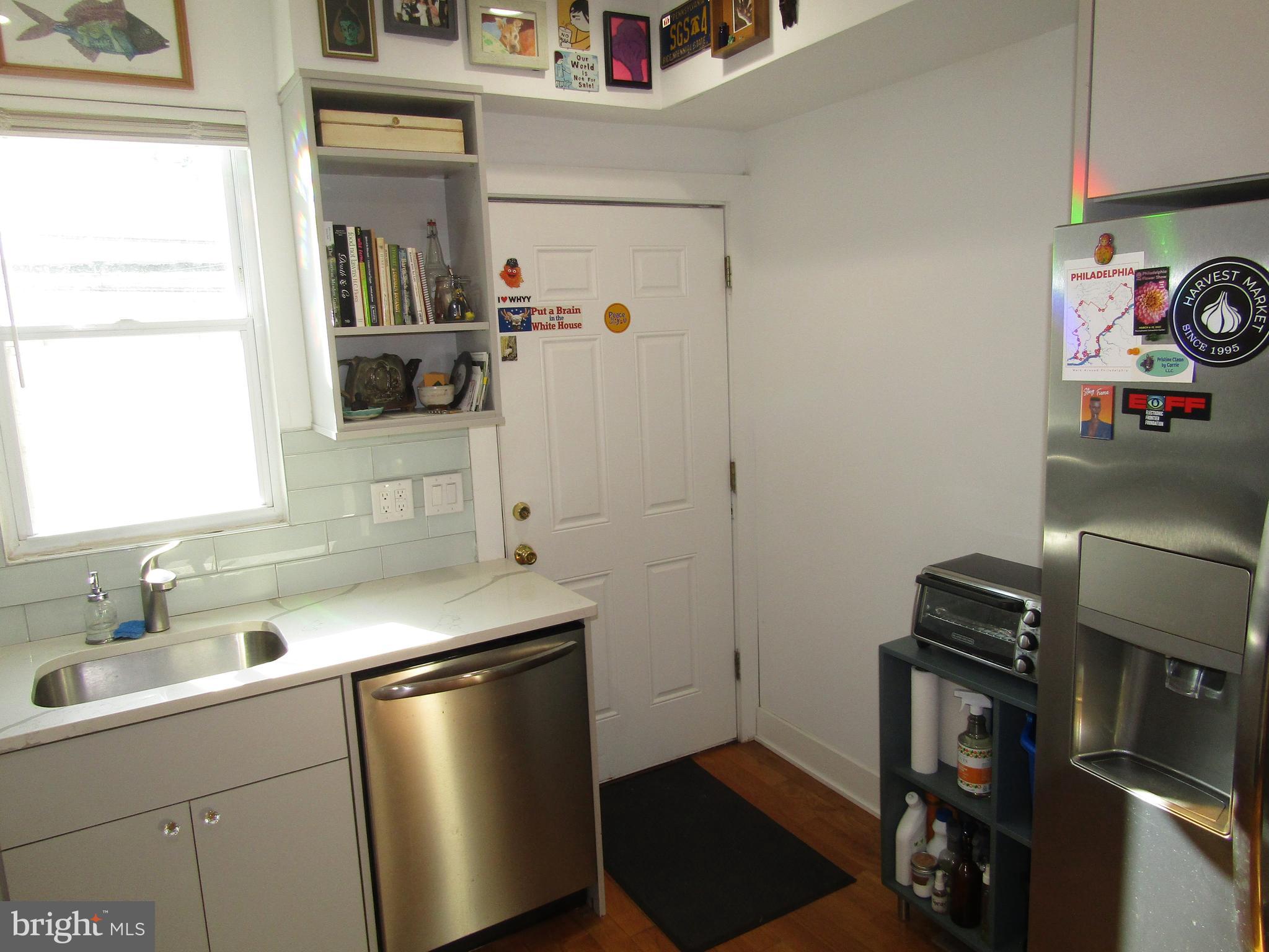 POINT BREEZE - Residential