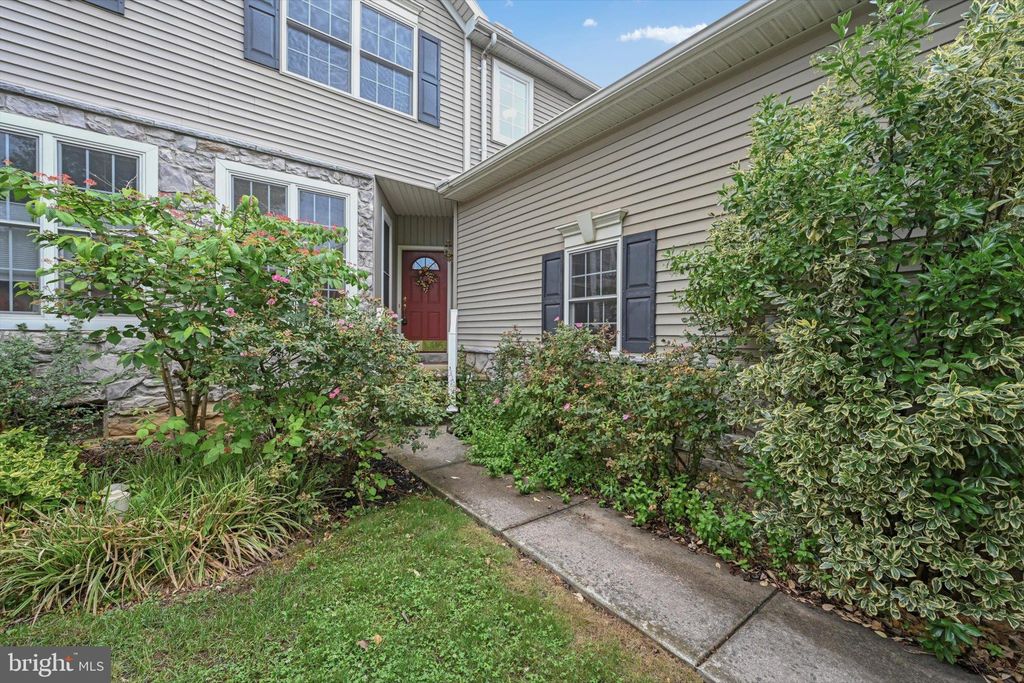 Photo of 1107 HAMMON AVE, EPHRATA, PA 17522 (MLS # PALA2037060)