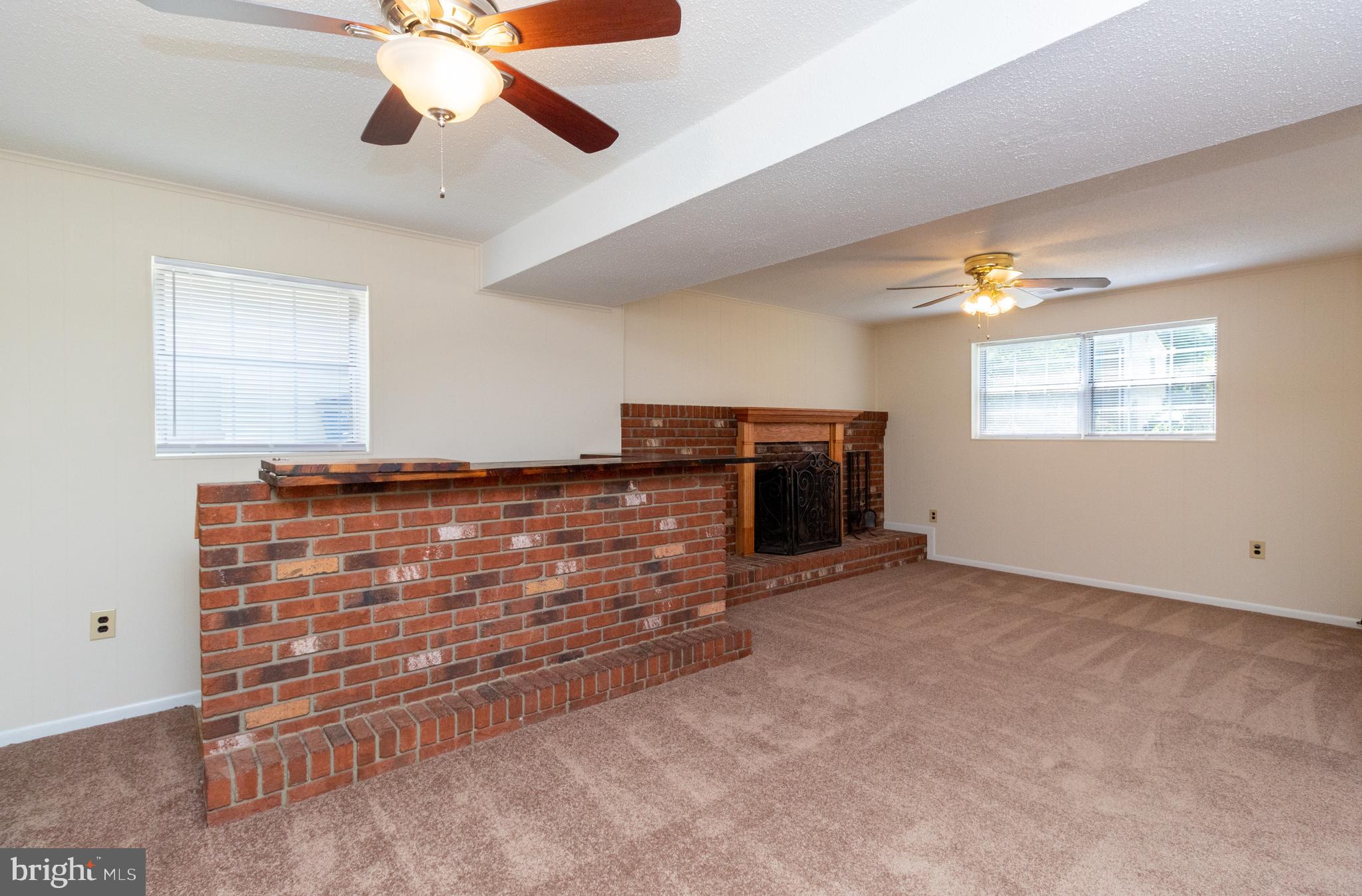 SPRING BRANCH - Residential Lease