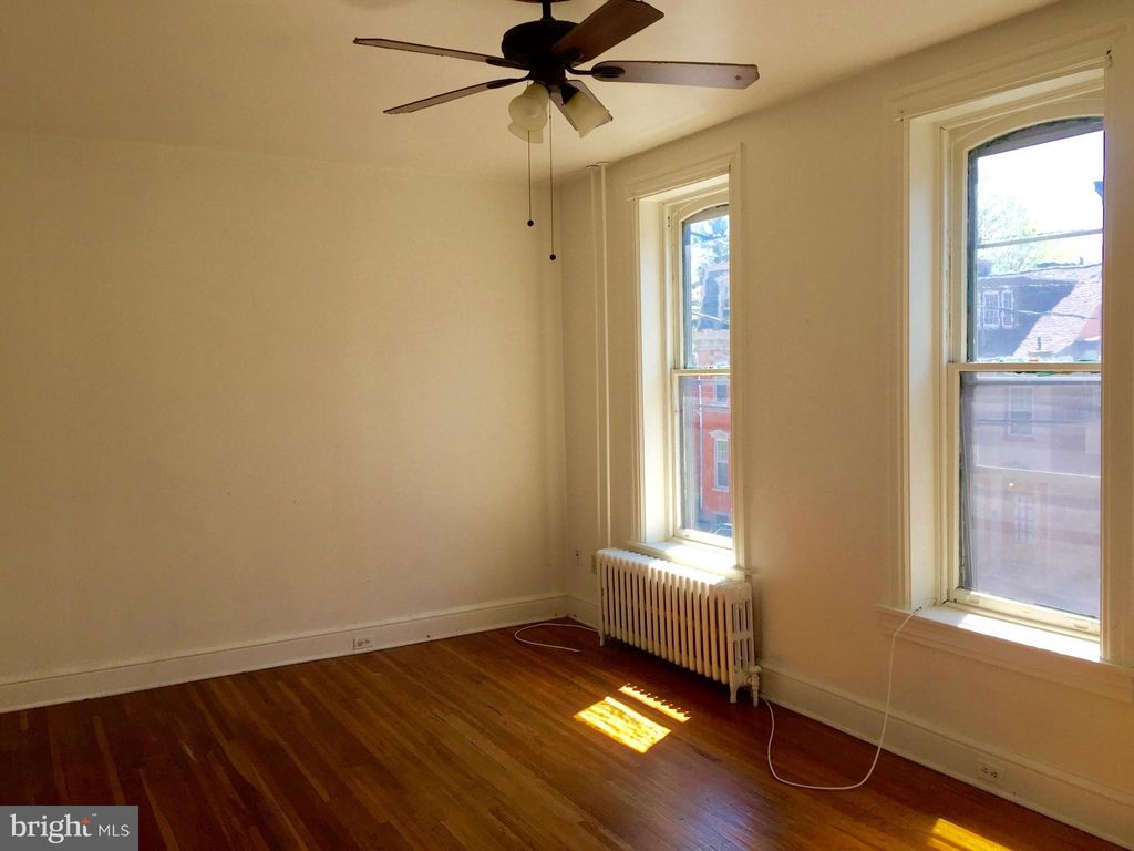 Photo of 127 E Walnut Street, Lancaster, PA 17602 (MLS # PALA2057612)