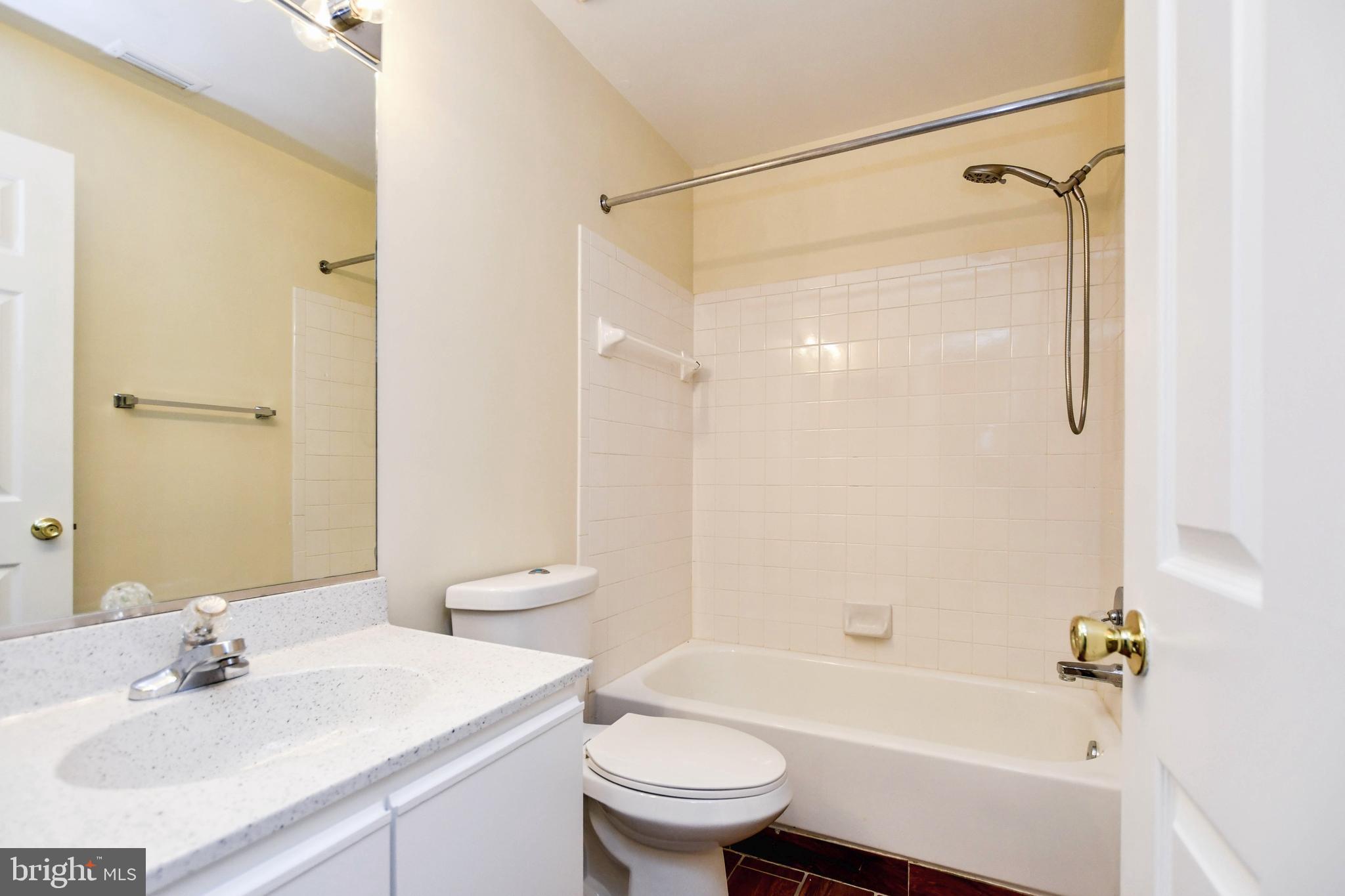 MONTPELIER HILLS - Residential Lease