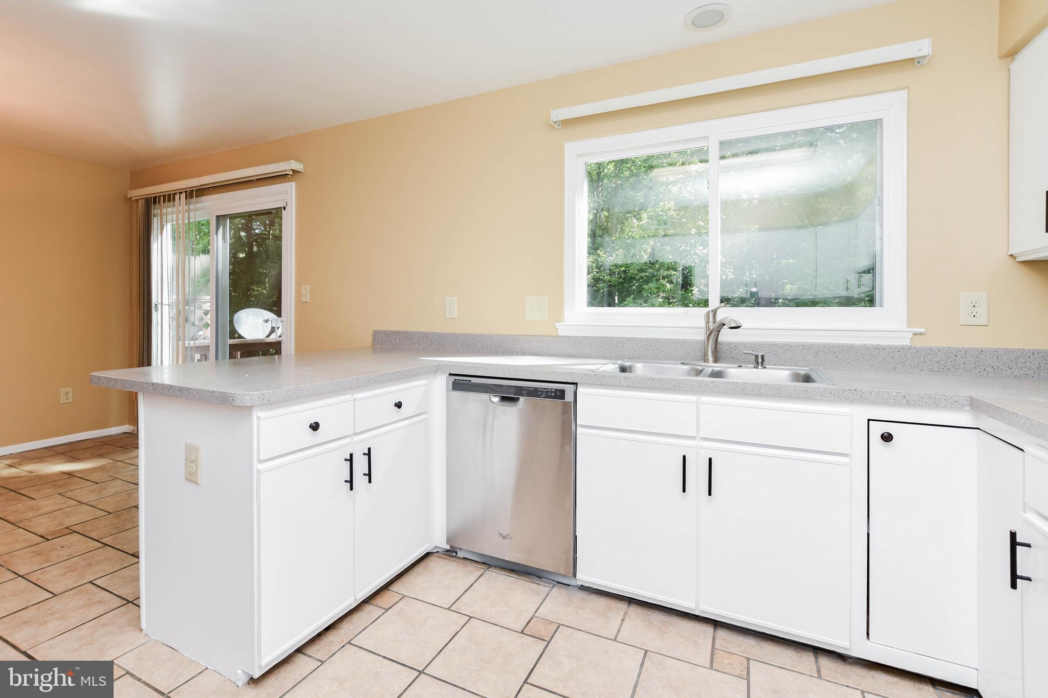 MONTPELIER HILLS - Residential Lease