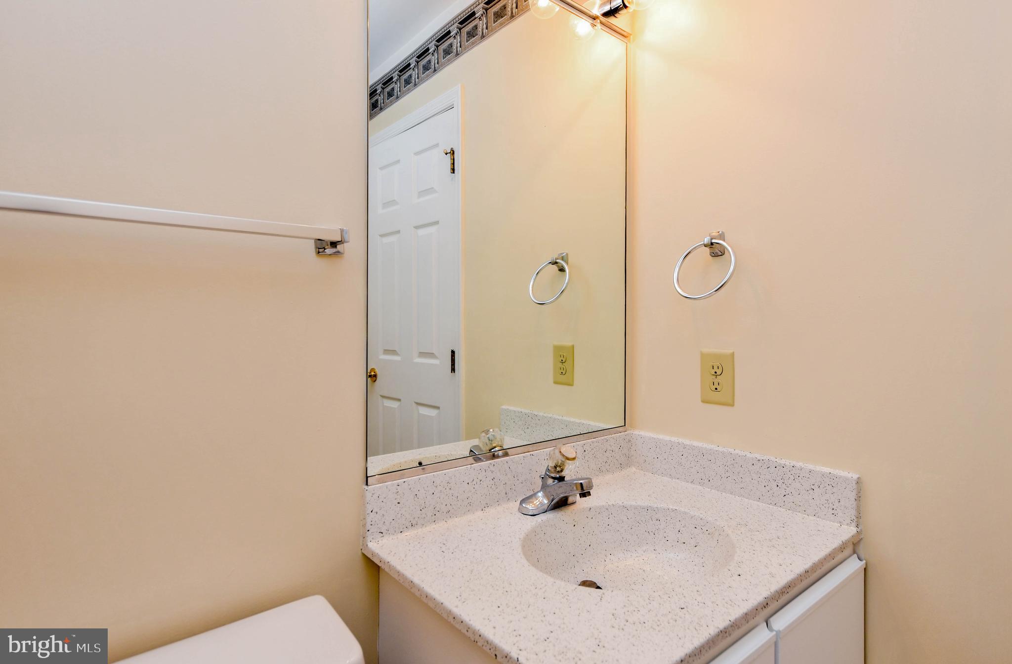 MONTPELIER HILLS - Residential Lease