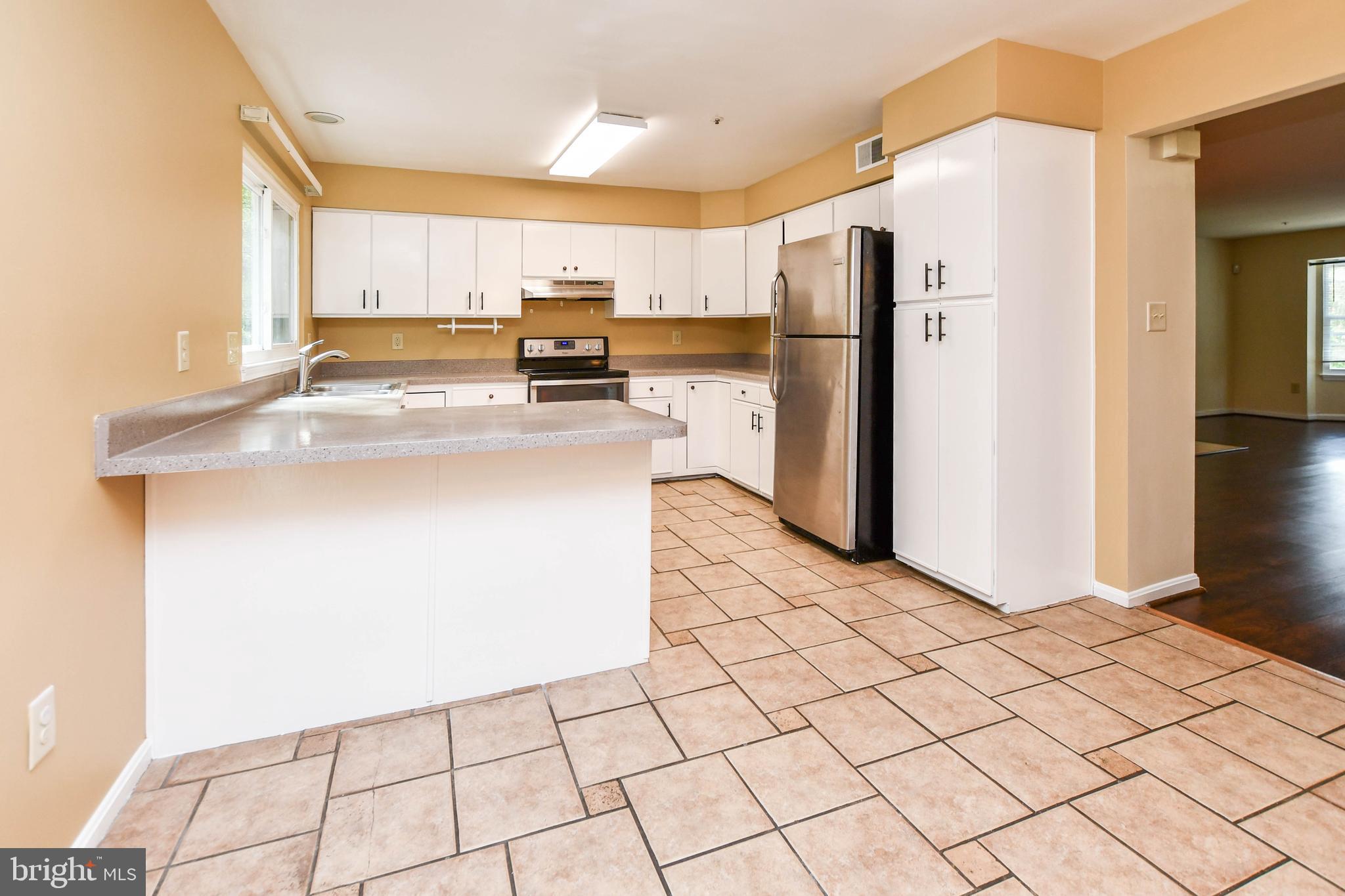 MONTPELIER HILLS - Residential Lease