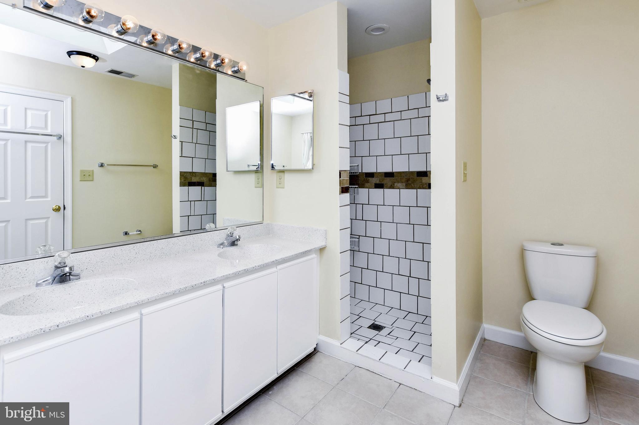 MONTPELIER HILLS - Residential Lease