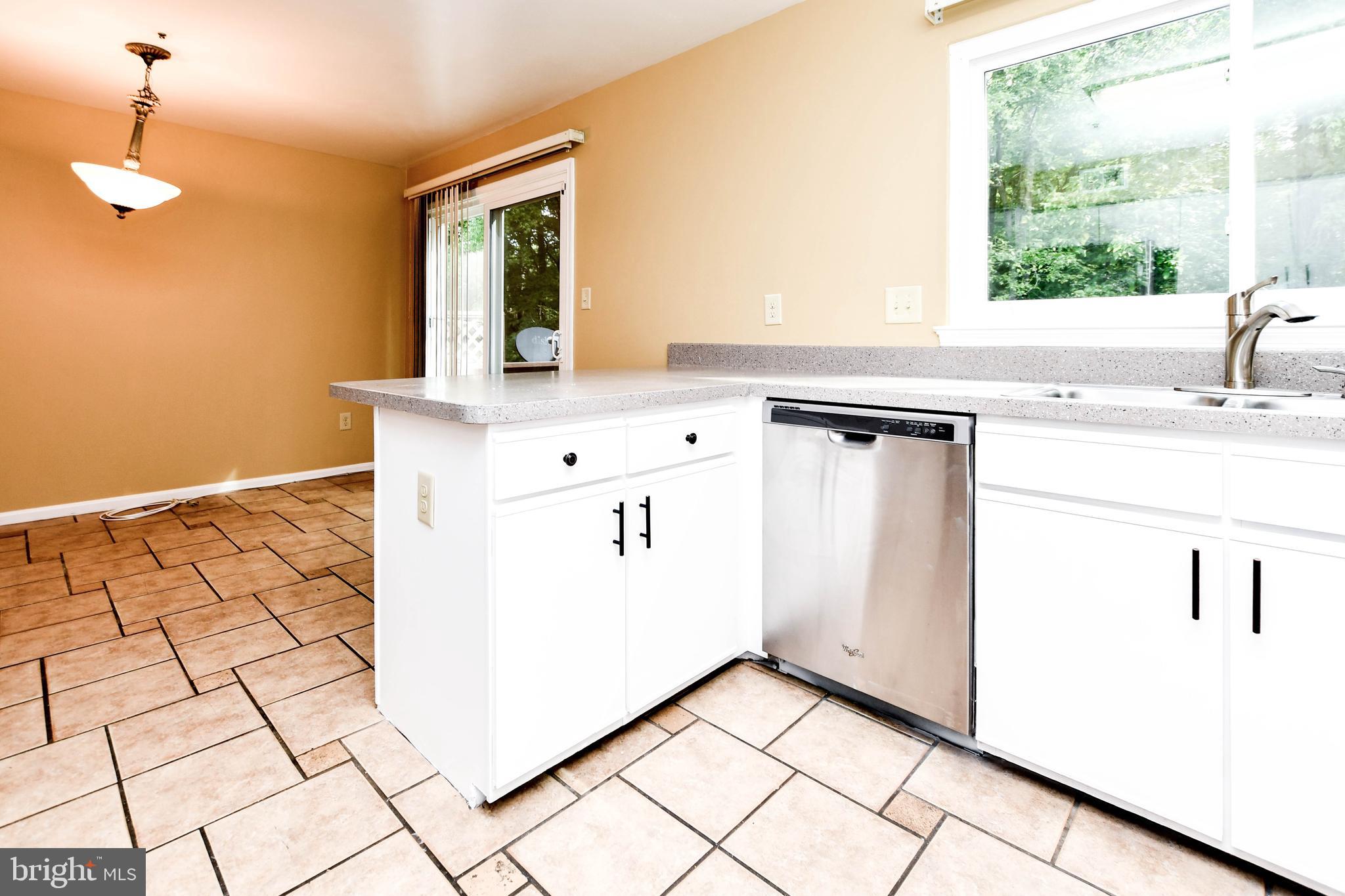 MONTPELIER HILLS - Residential Lease