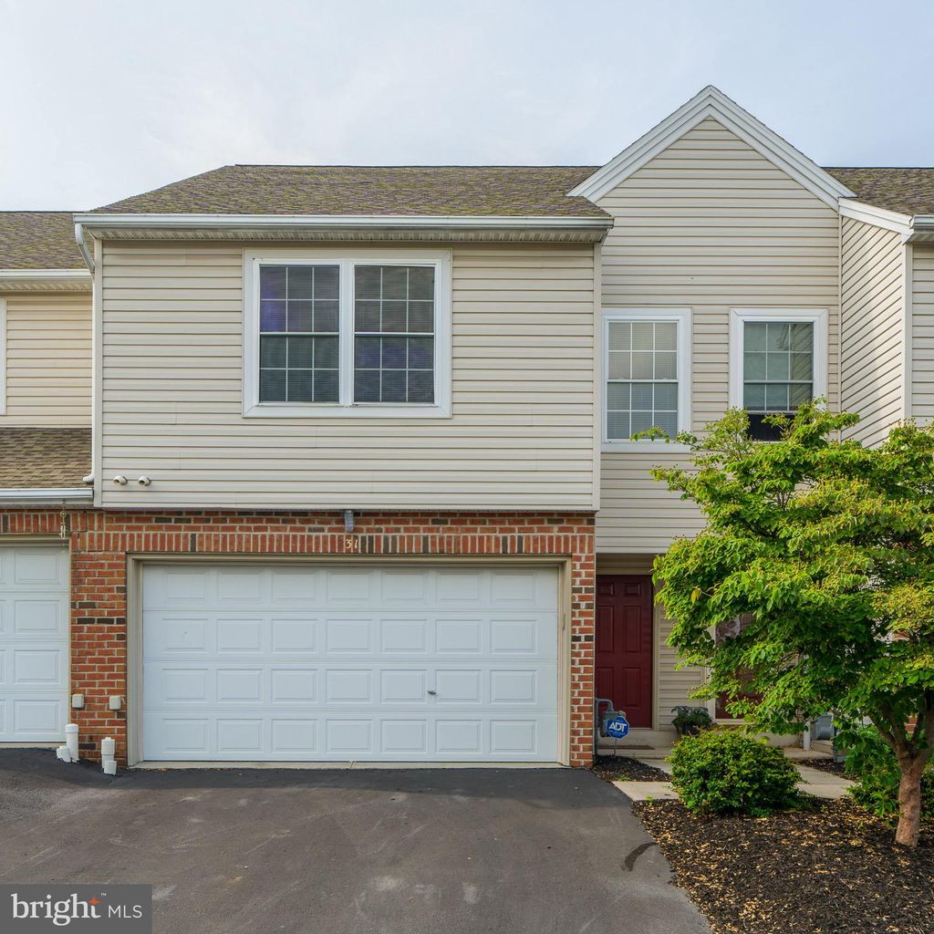 Photo of 2312 Slater Hill Lane E #62, YORK, PA 17406 (MLS # PAYK2084314)