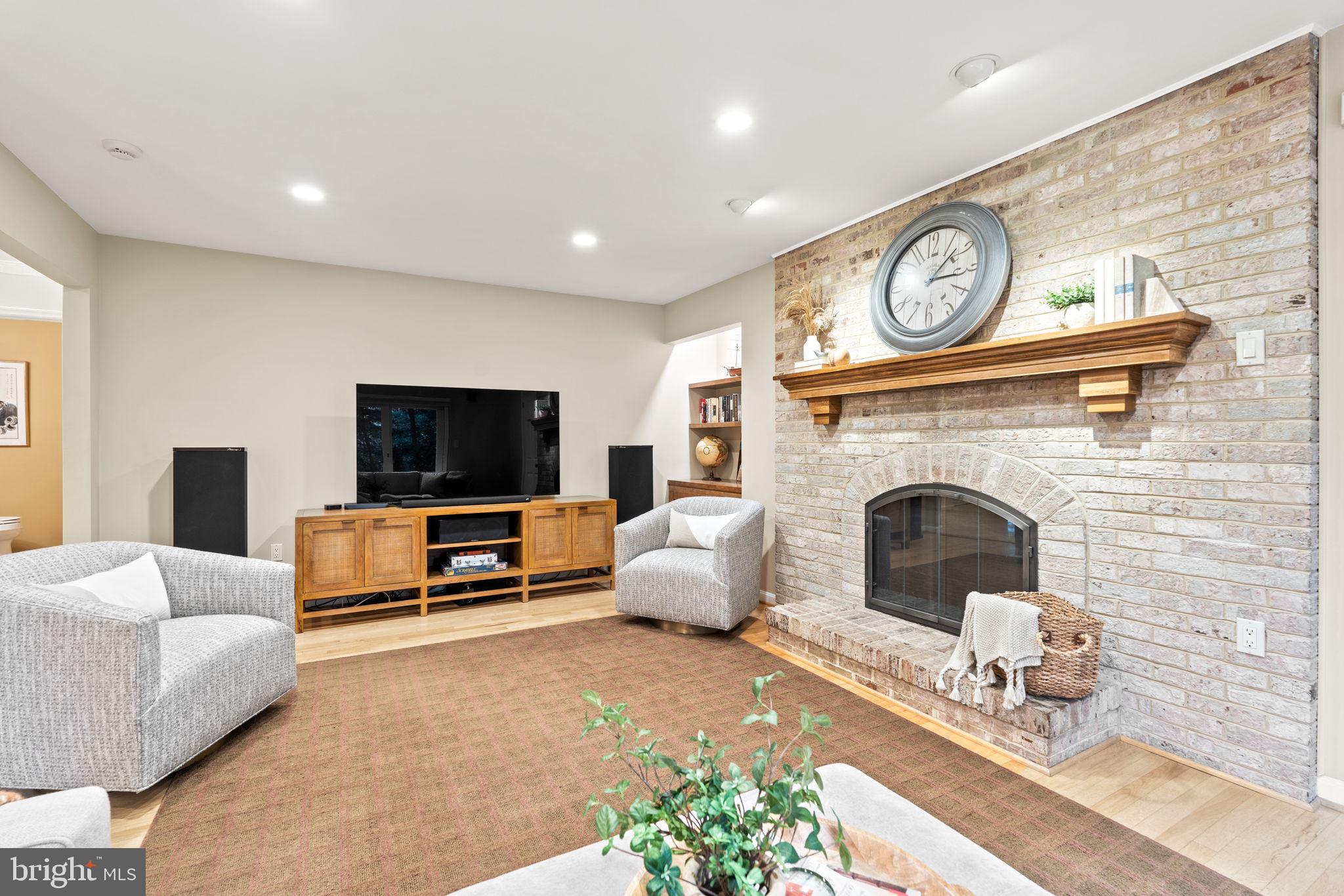 MASS AVE HIGHLANDS - Residential