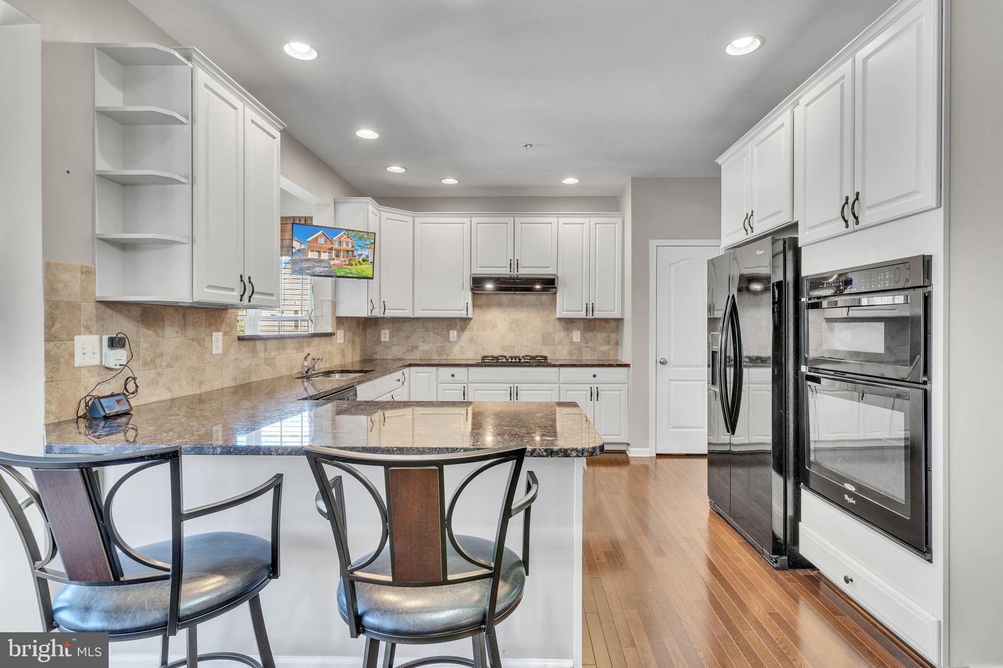 MARLBORO RIDGE - Residential