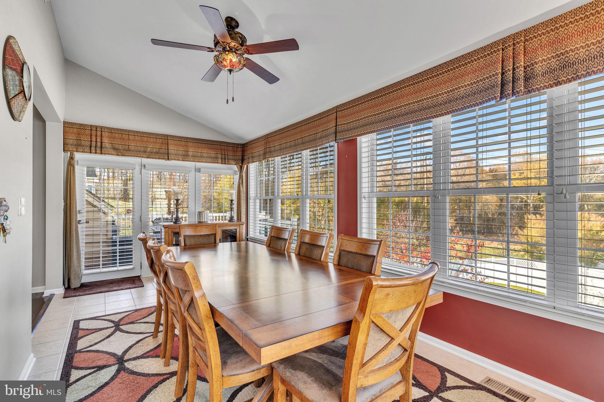 MARLBORO RIDGE - Residential