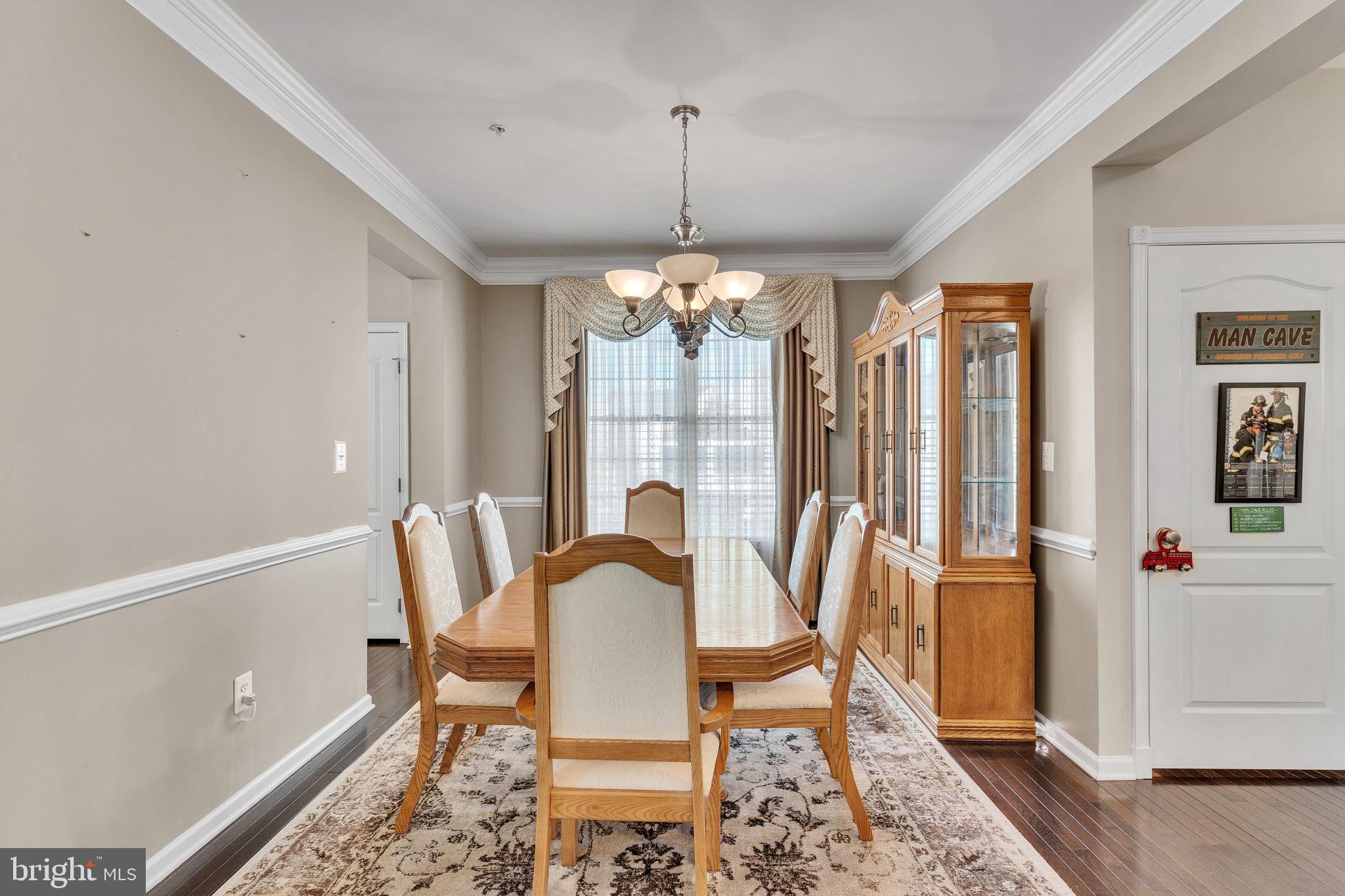 MARLBORO RIDGE - Residential