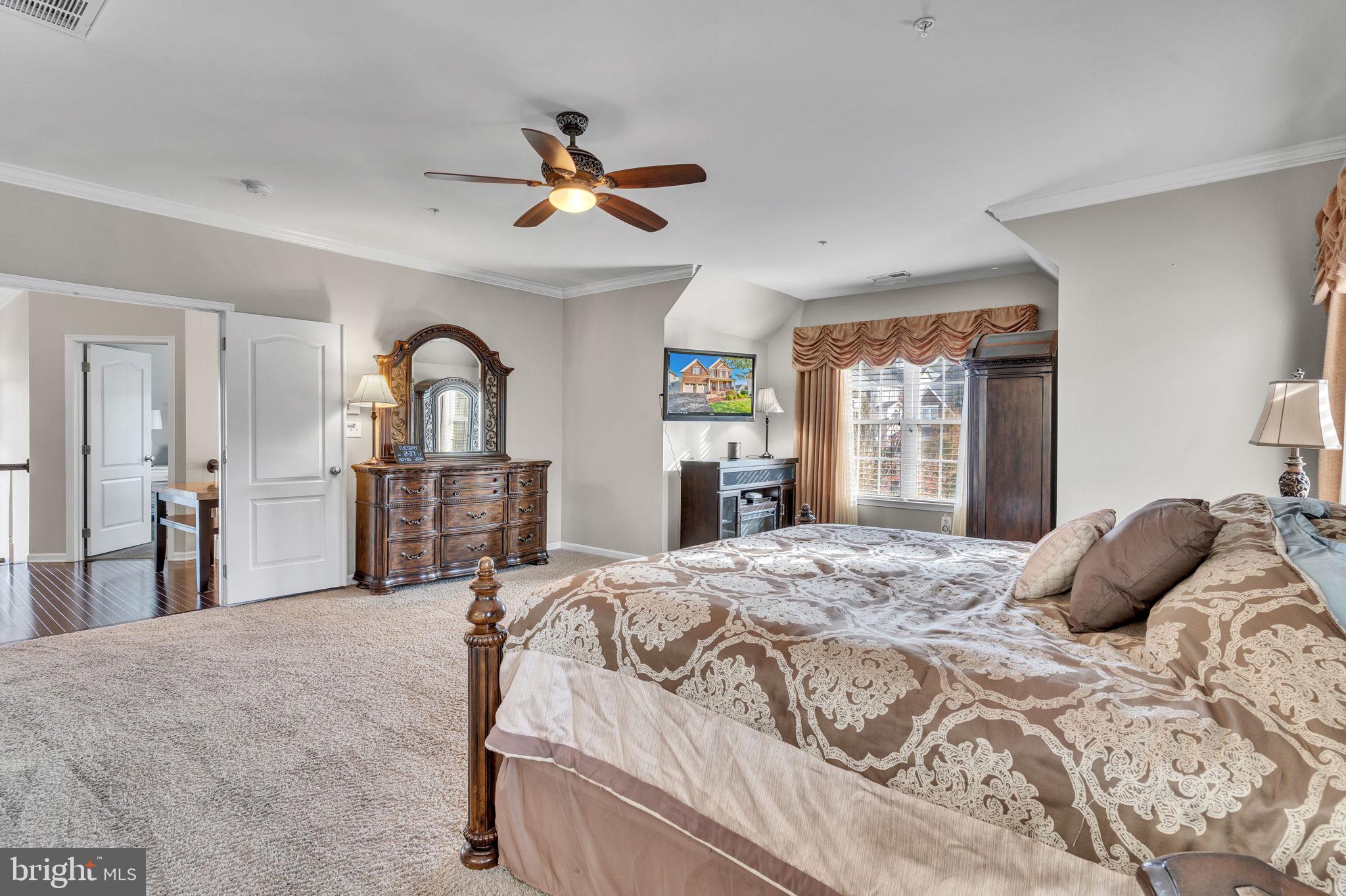 MARLBORO RIDGE - Residential