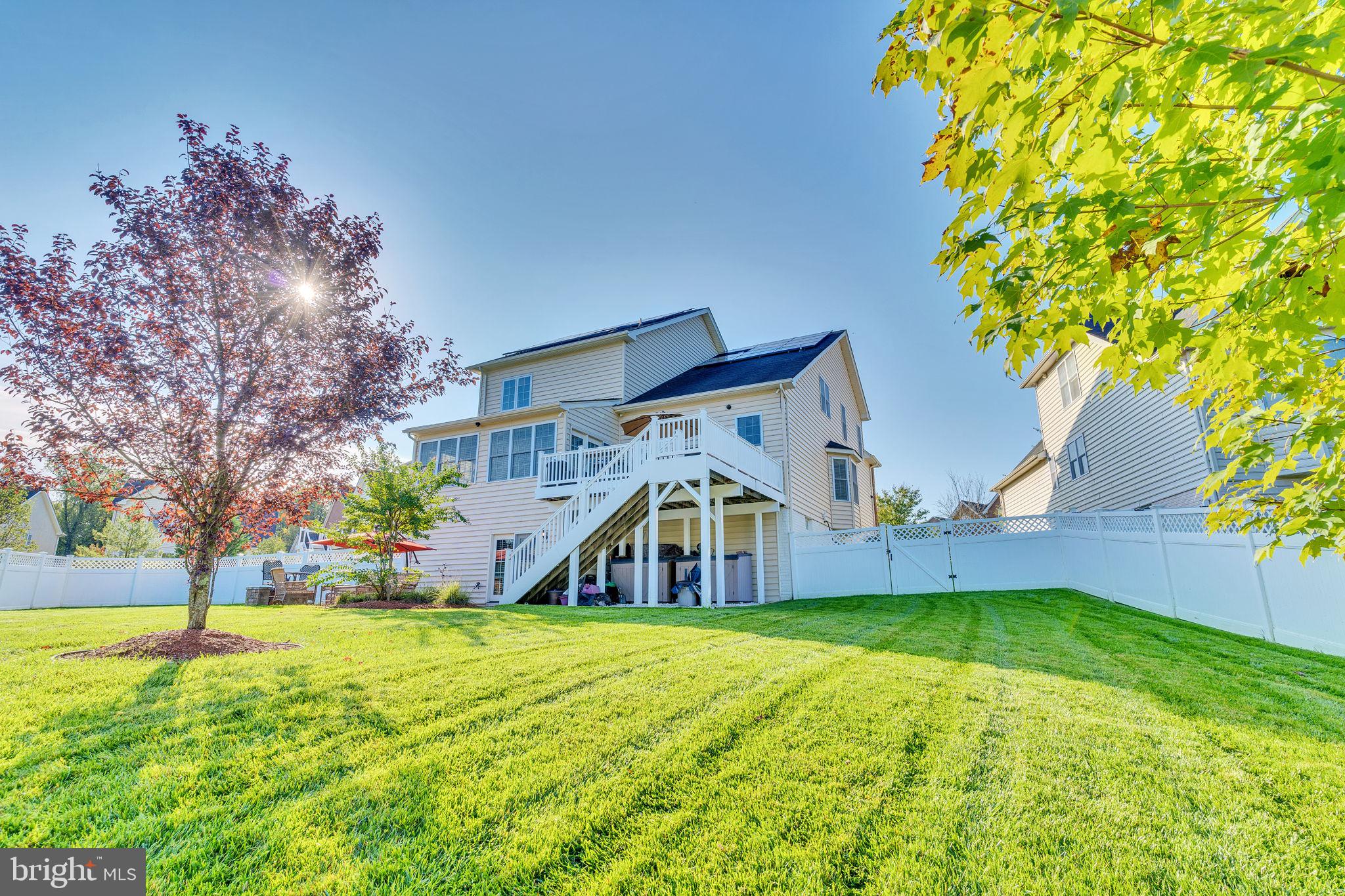 MARLBORO RIDGE - Residential