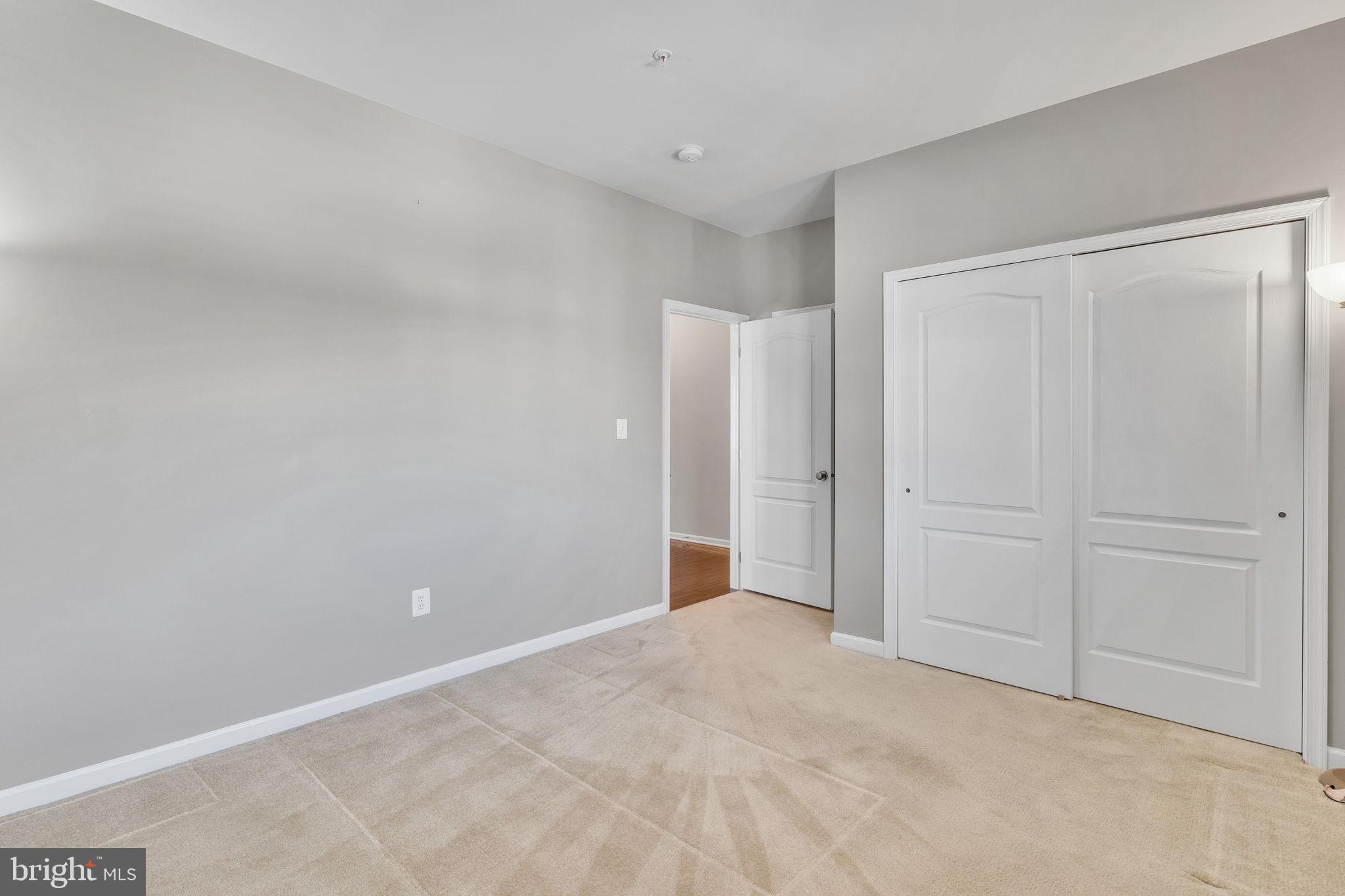 MARLBORO RIDGE - Residential