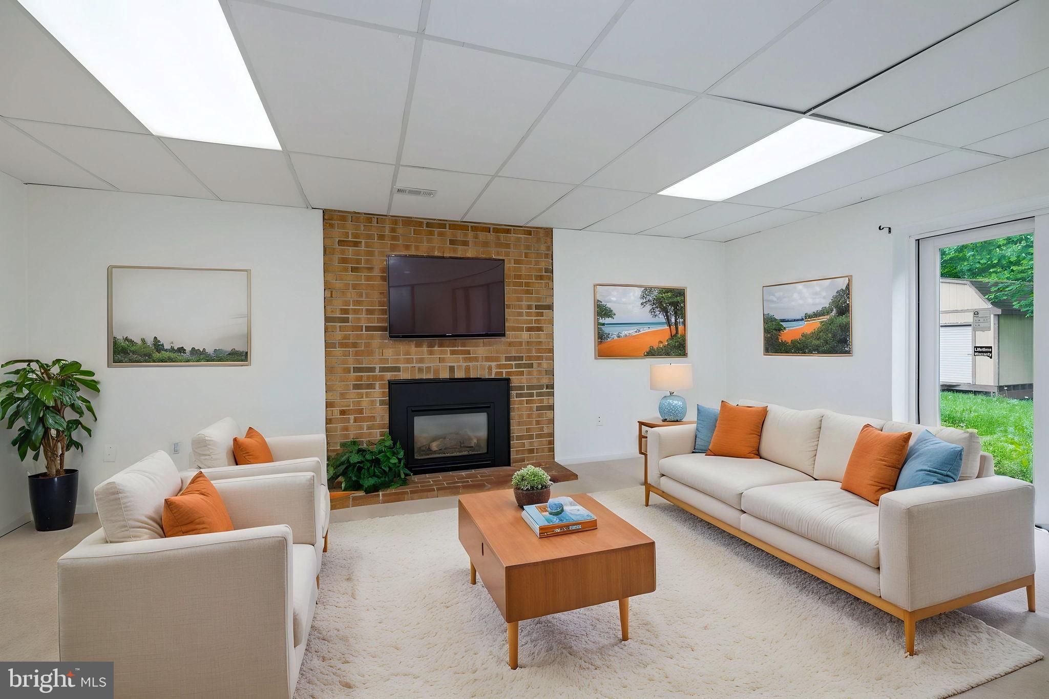 DALE CITY - Residential