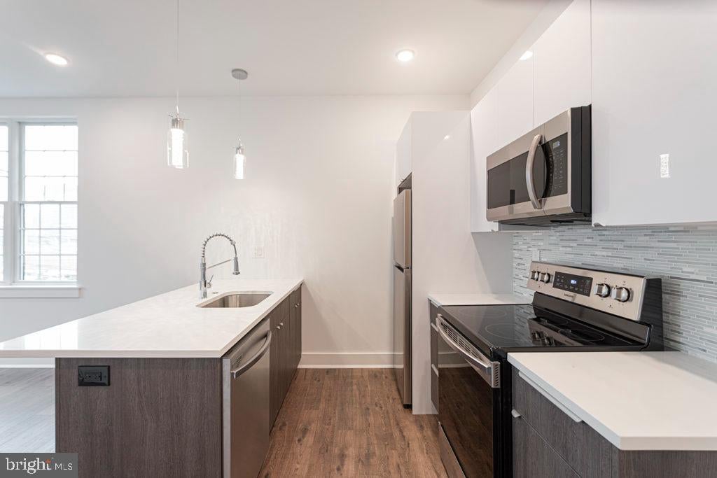 2623 CHRISTIAN STREET UNIT 301