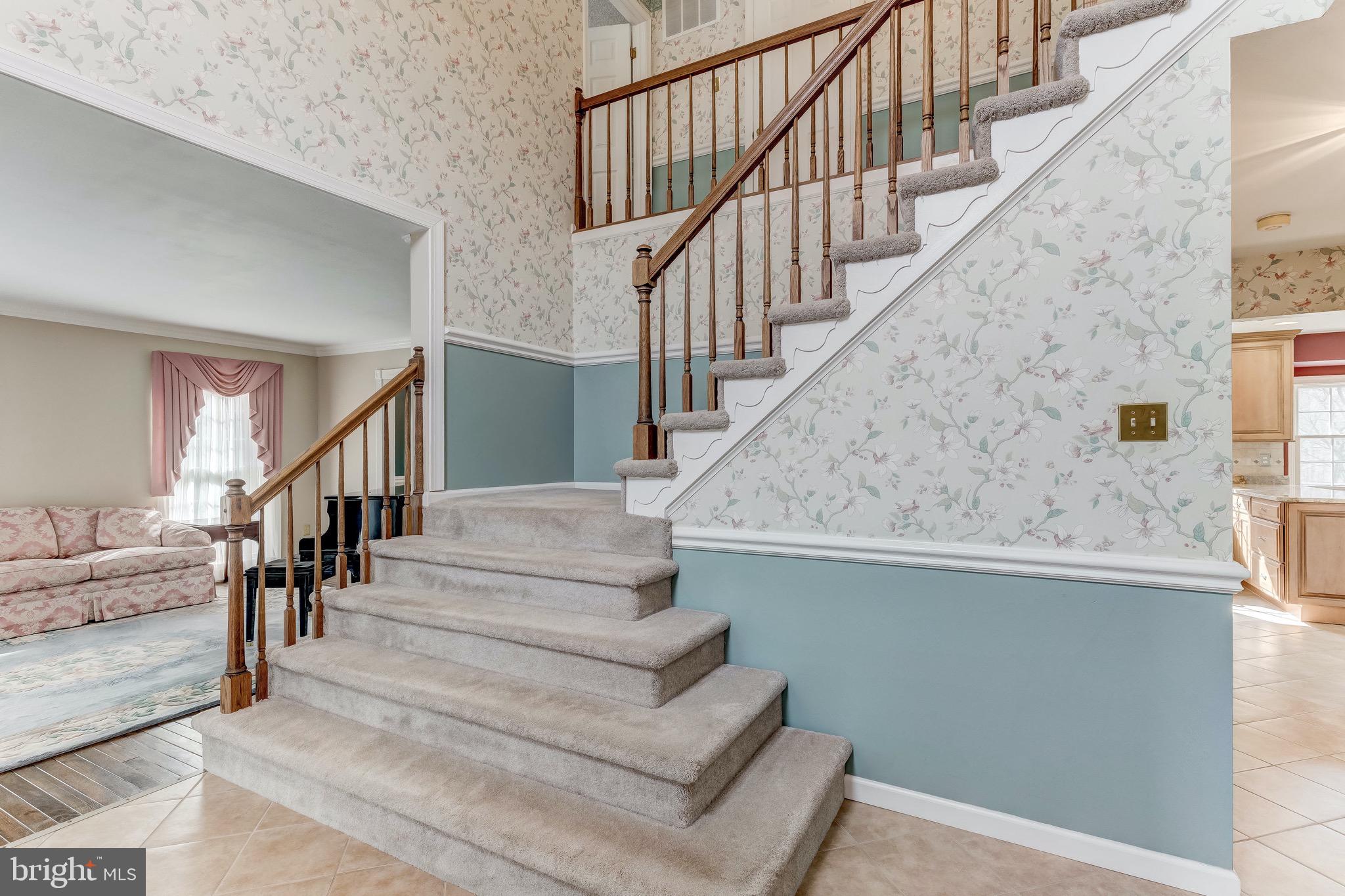 HUNT RIDGE NORTH - Residential