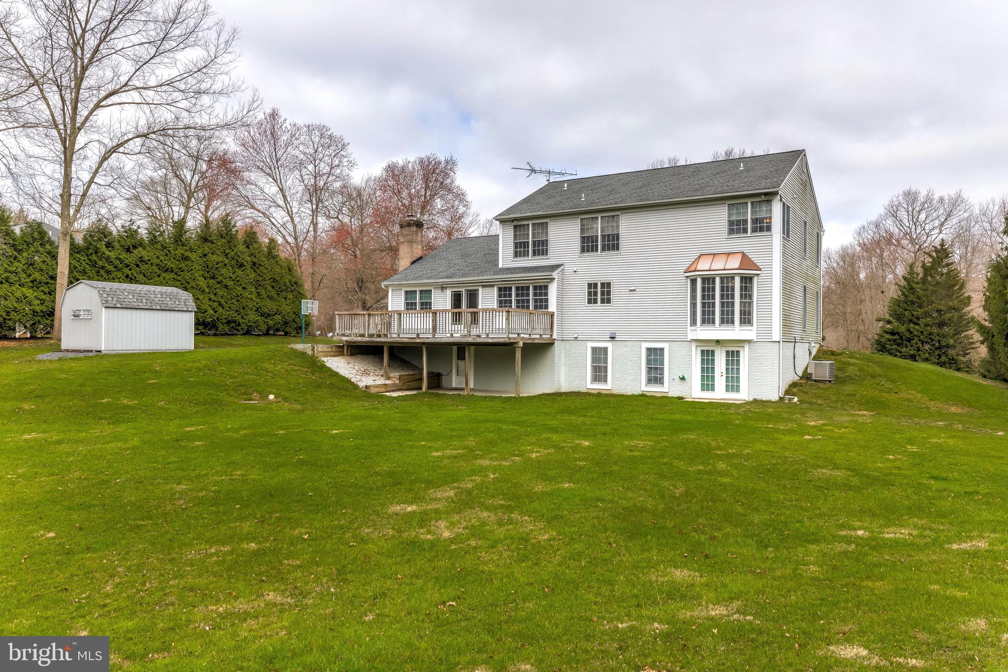 HUNT RIDGE NORTH - Residential